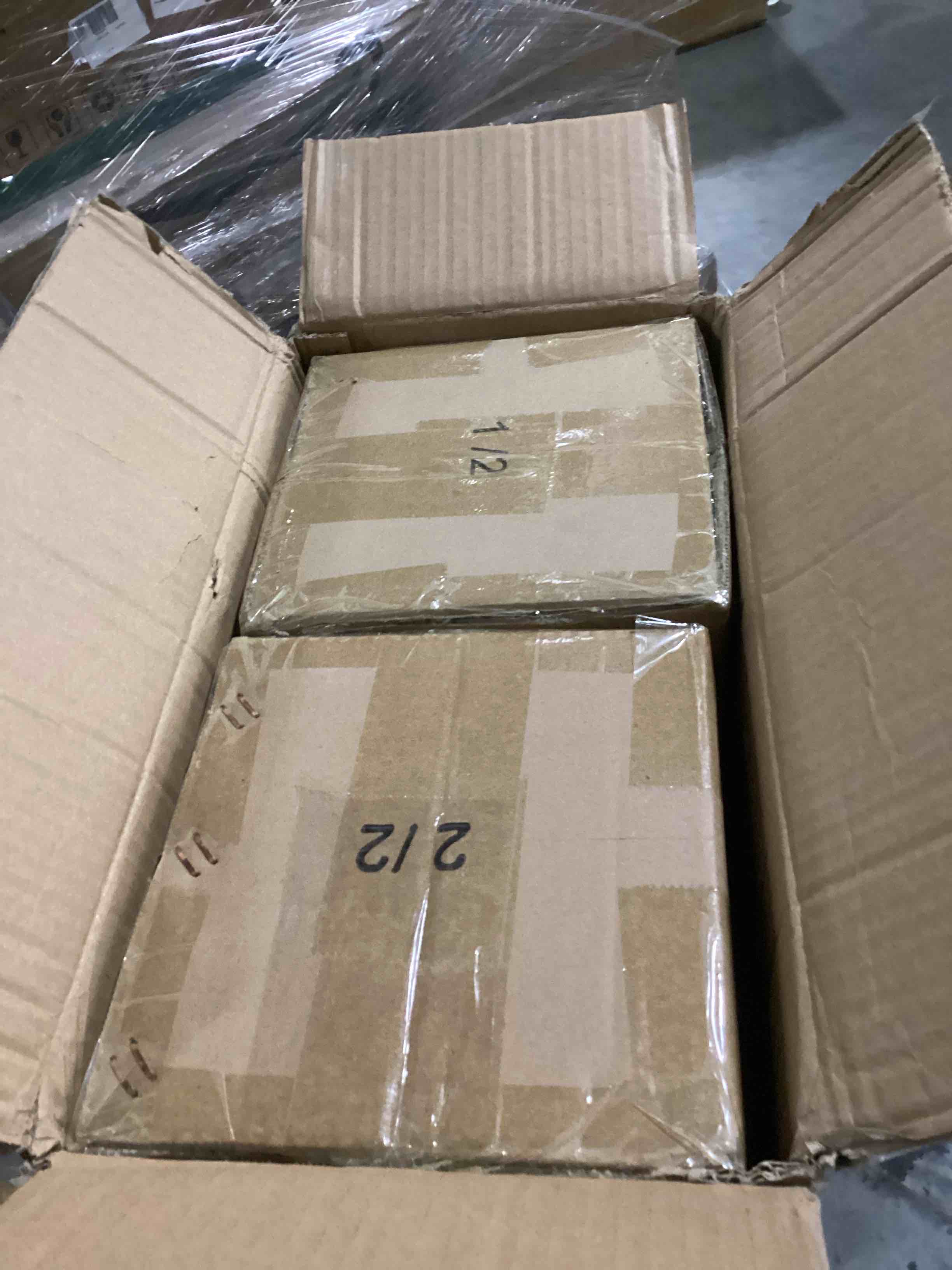 https://s3.amazonaws.com/lotting-images-prod/bidfta/BRN2731821_1746534810762.jpeg