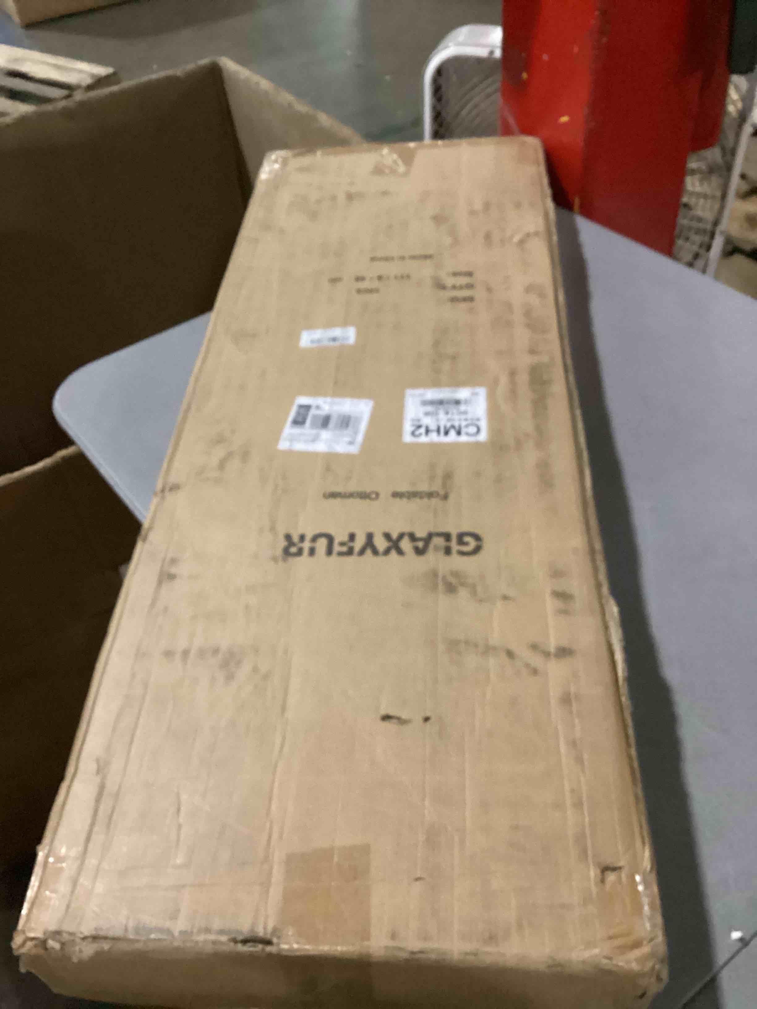 https://s3.amazonaws.com/lotting-images-prod/bidfta/BRN2731881_1746546226483.jpeg