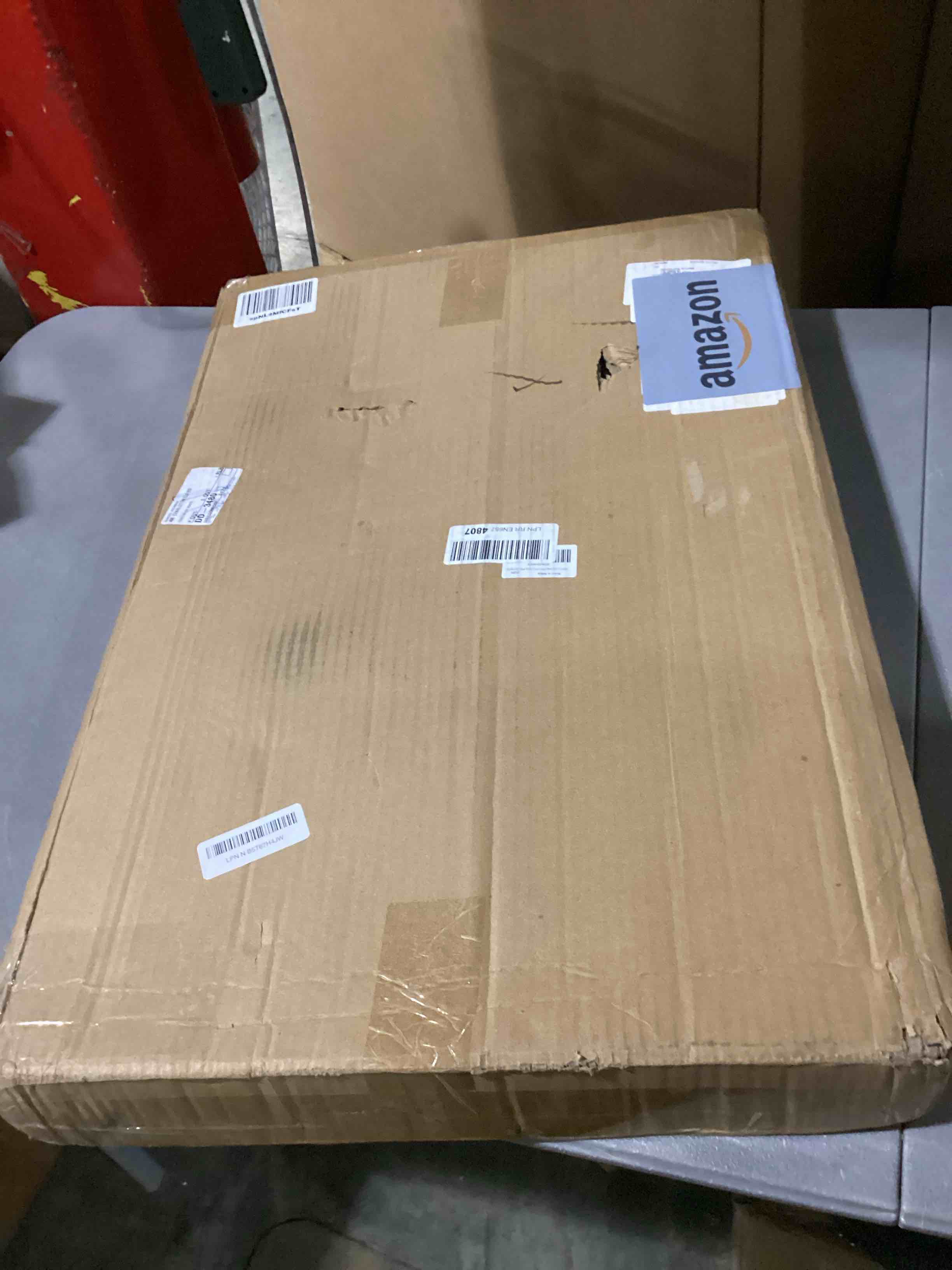 https://s3.amazonaws.com/lotting-images-prod/bidfta/BRN2733524_1747919262864.jpeg