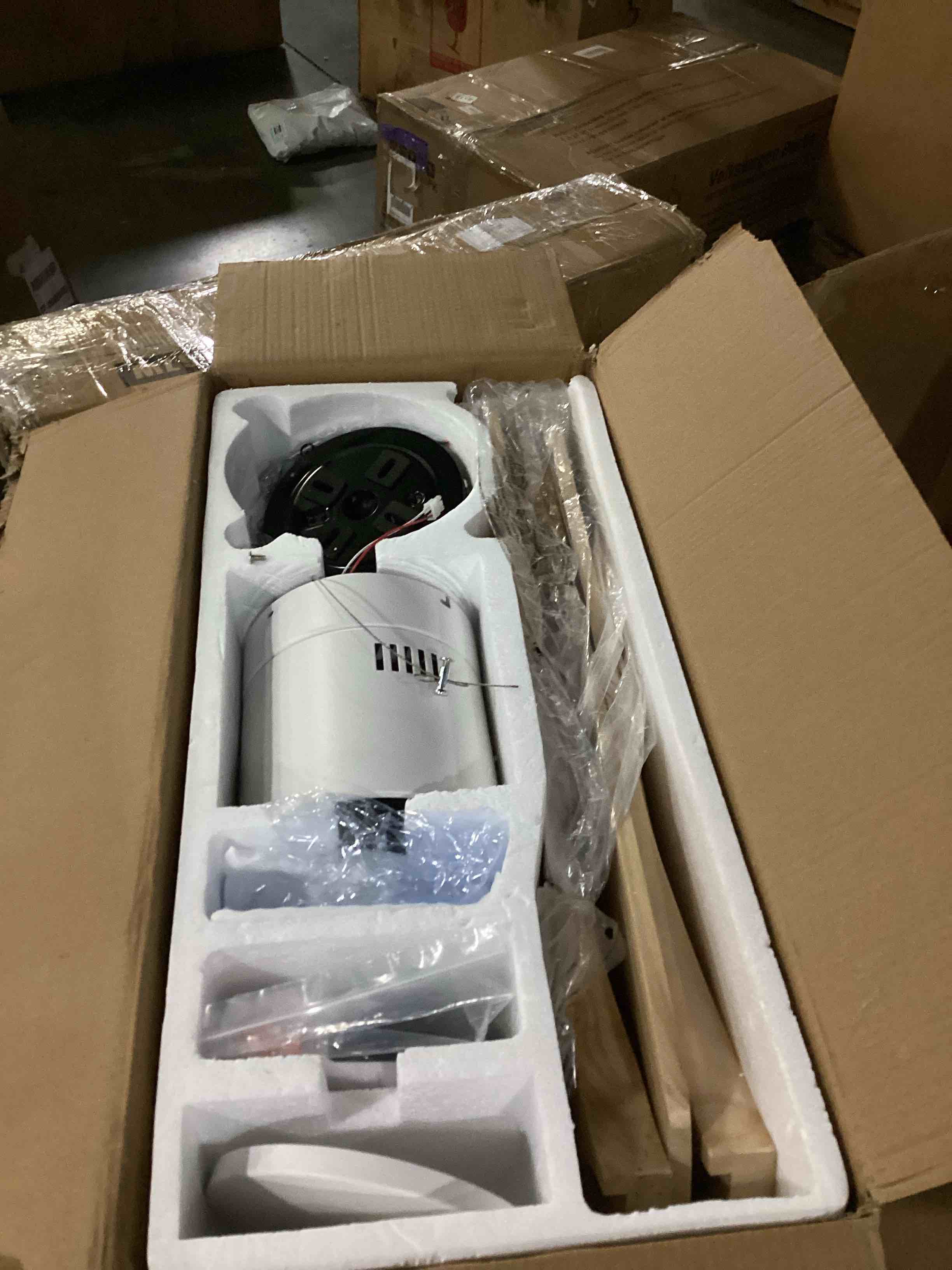 https://s3.amazonaws.com/lotting-images-prod/bidfta/BRN2738414_1750439948250.jpeg