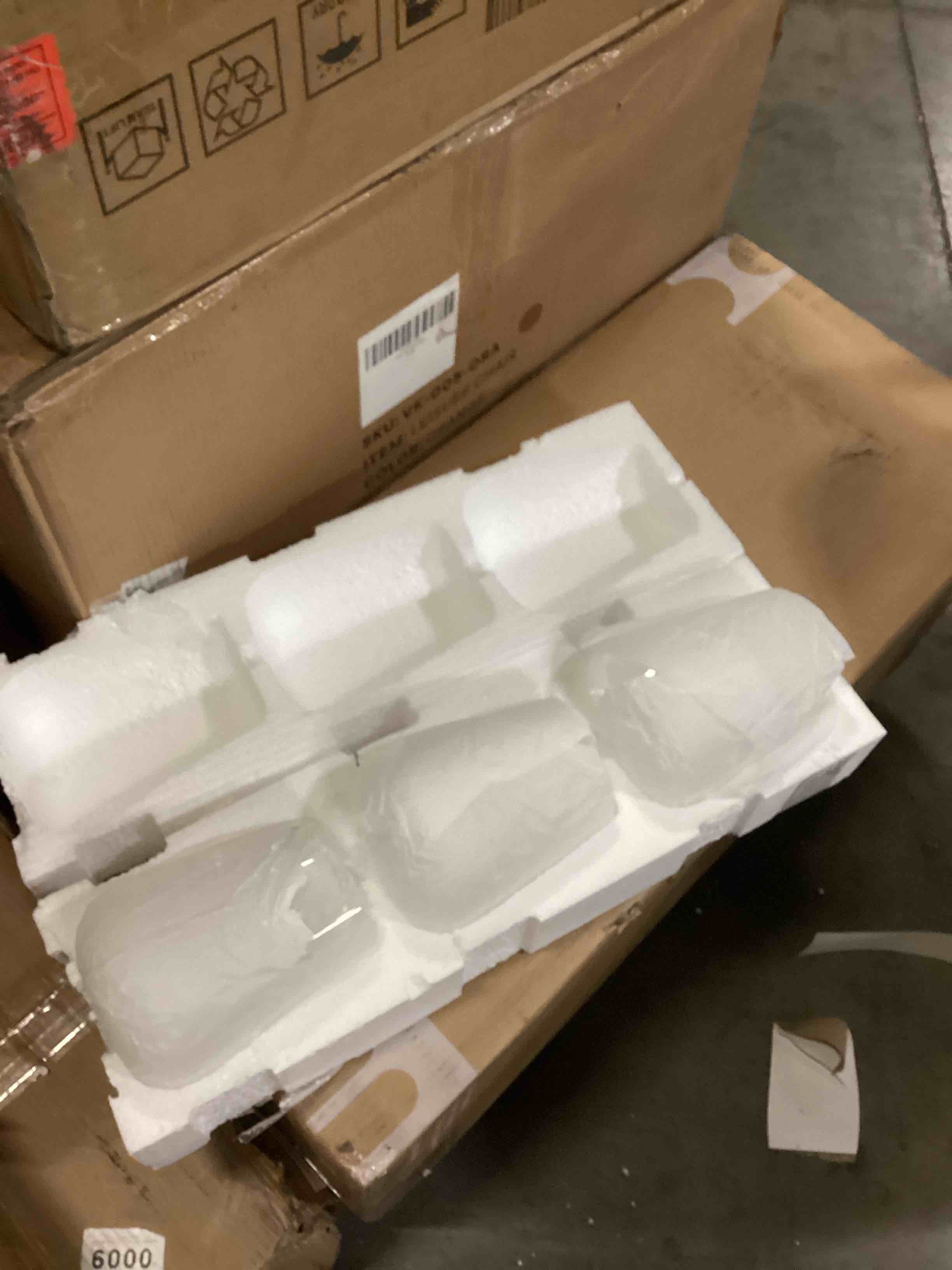 https://s3.amazonaws.com/lotting-images-prod/bidfta/BRN2738486_1750521072523.jpeg