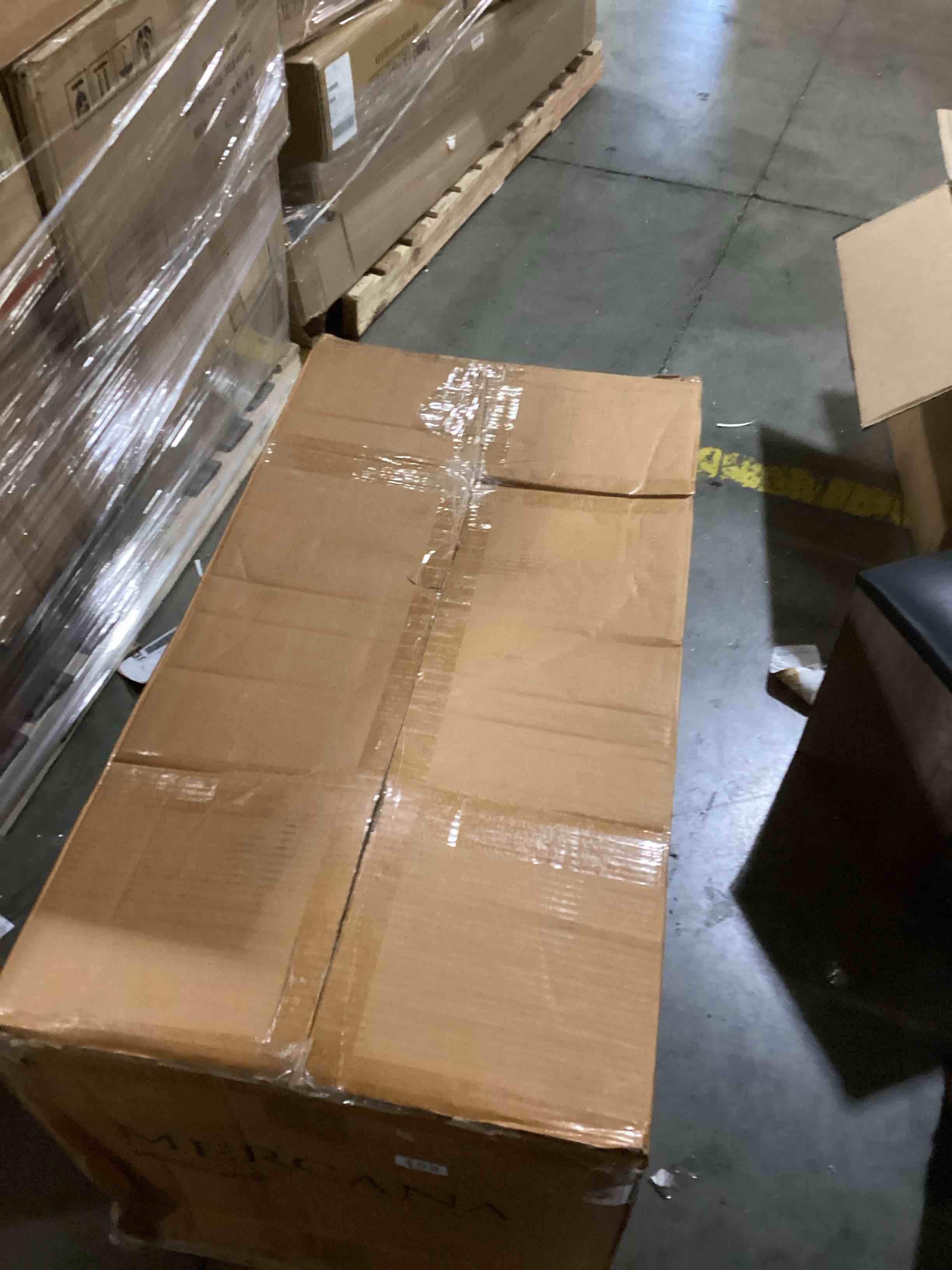 https://s3.amazonaws.com/lotting-images-prod/bidfta/BRN2738596_1750703175452.jpeg