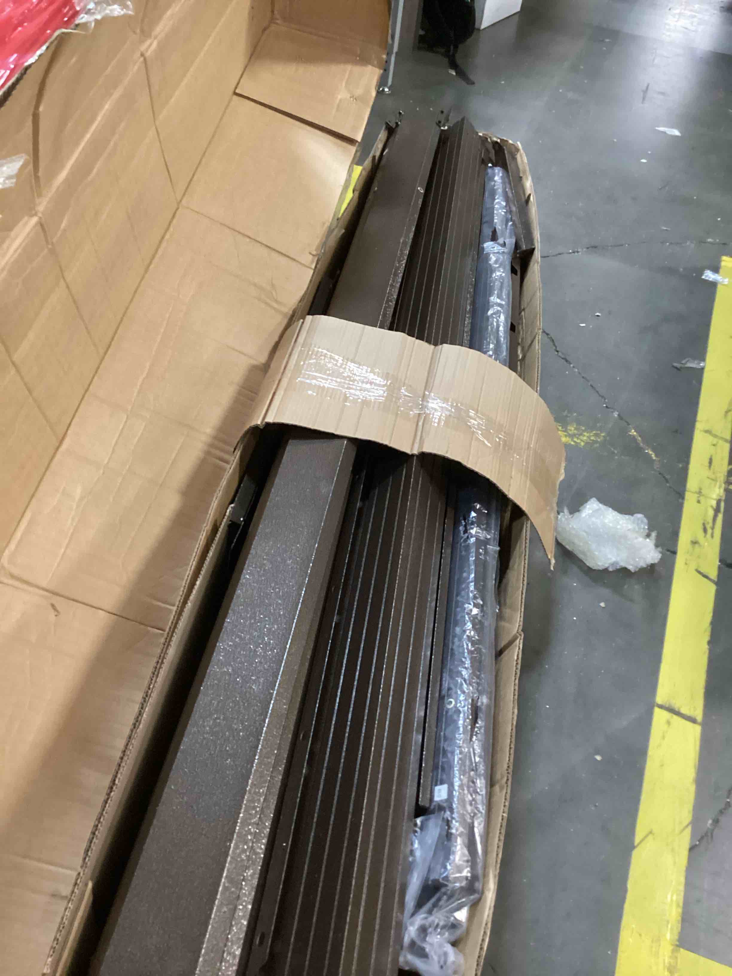 https://s3.amazonaws.com/lotting-images-prod/bidfta/BRN2739991_1753205109657.jpeg