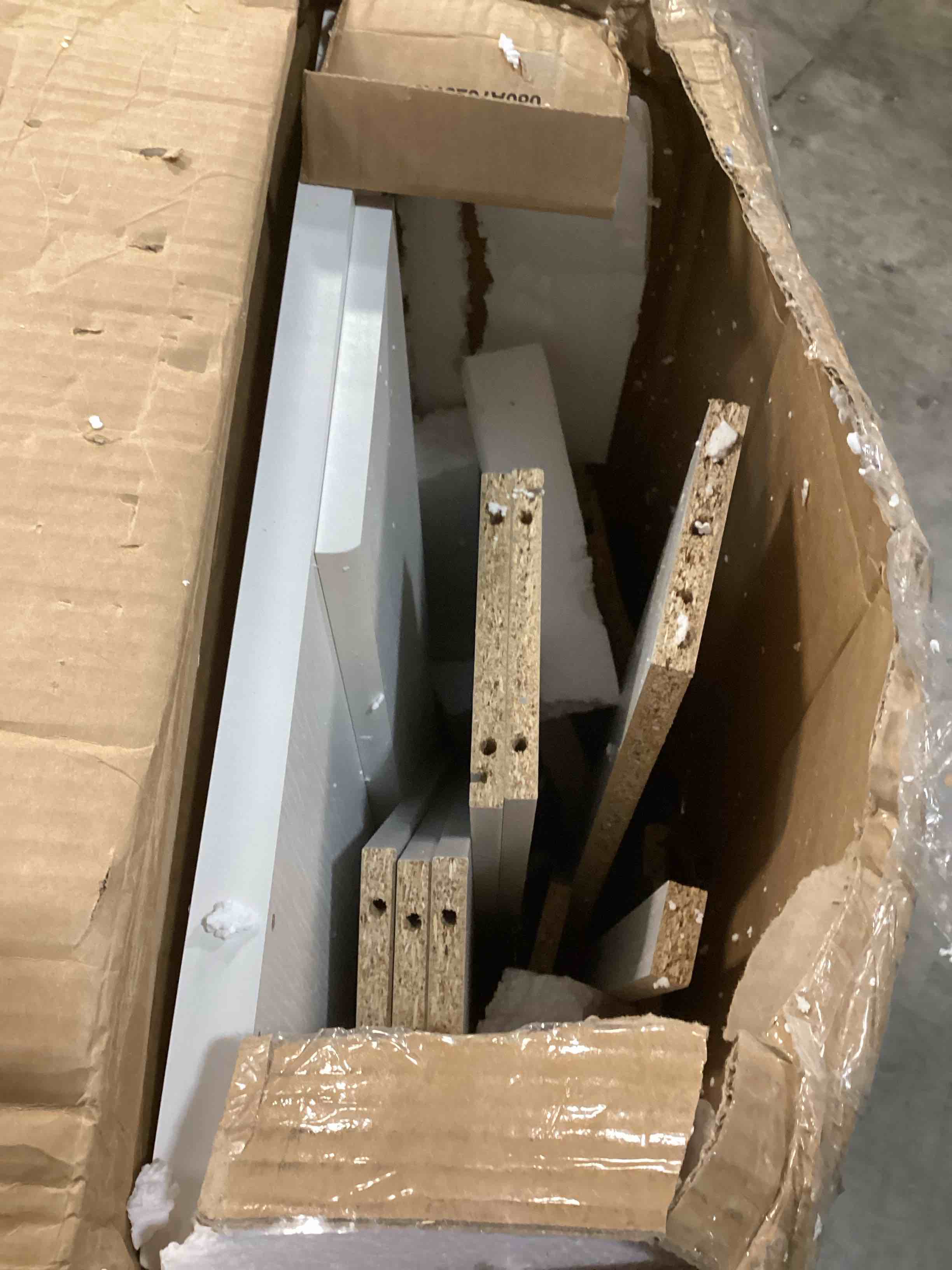 https://s3.amazonaws.com/lotting-images-prod/bidfta/BRN2742874_1757432498519.jpeg