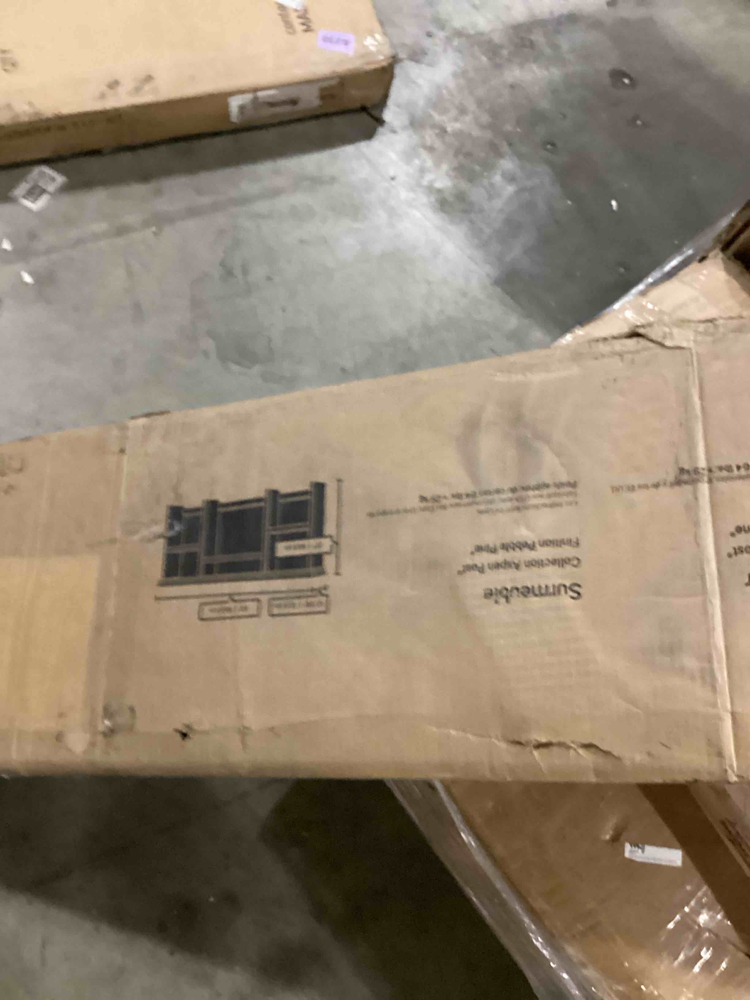 https://s3.amazonaws.com/lotting-images-prod/bidfta/BRN2743110_1750687090638.jpeg