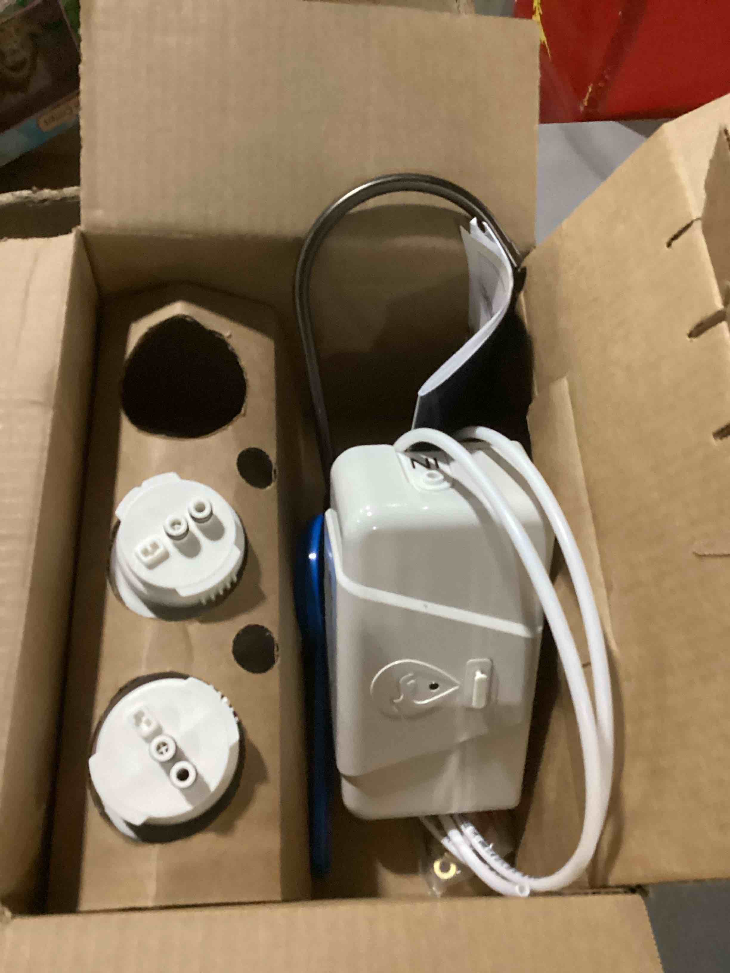 https://s3.amazonaws.com/lotting-images-prod/bidfta/BRN2749123_1748886094879.jpeg