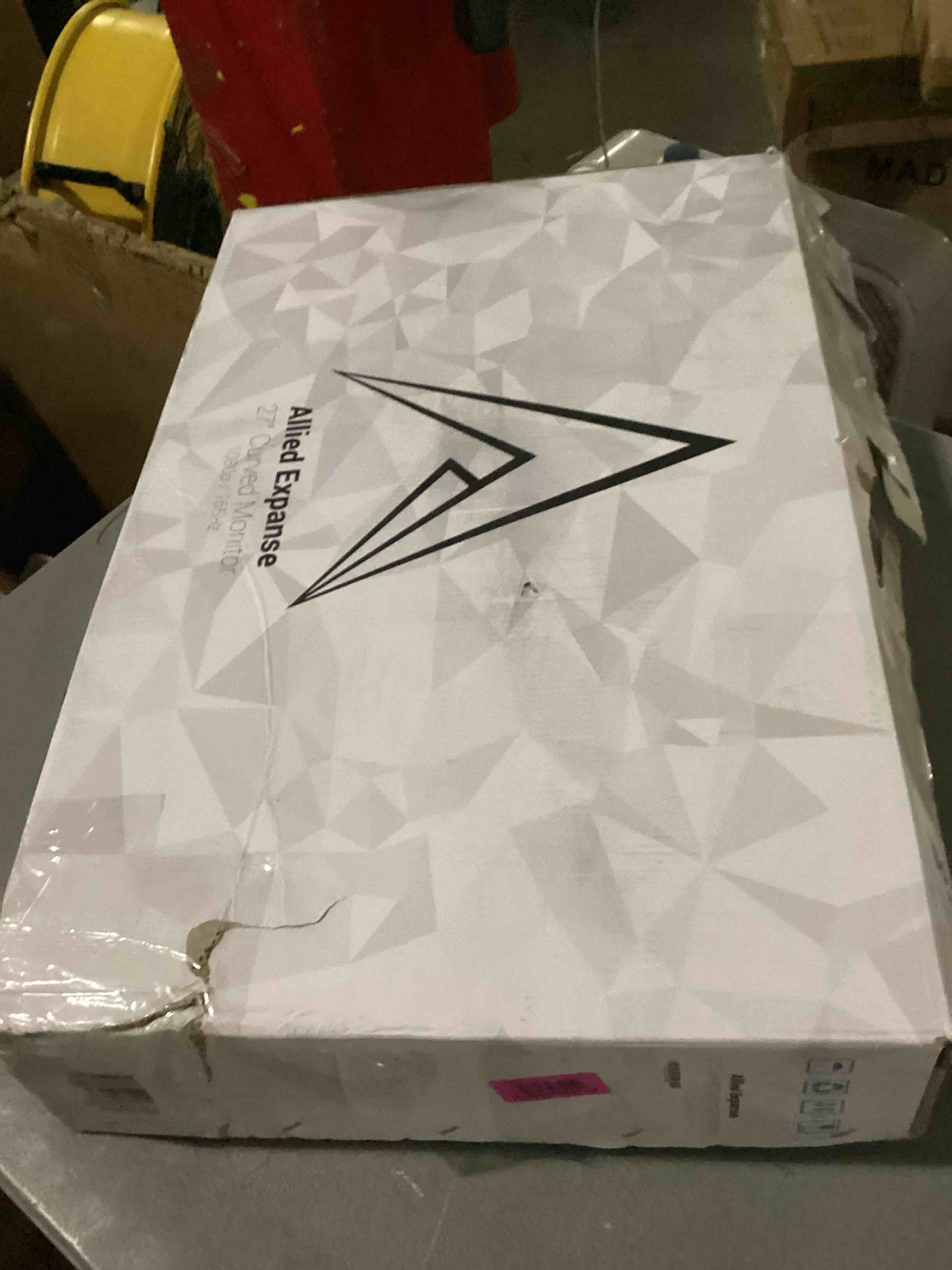 https://s3.amazonaws.com/lotting-images-prod/bidfta/BRN2751213_1750259225687.jpeg
