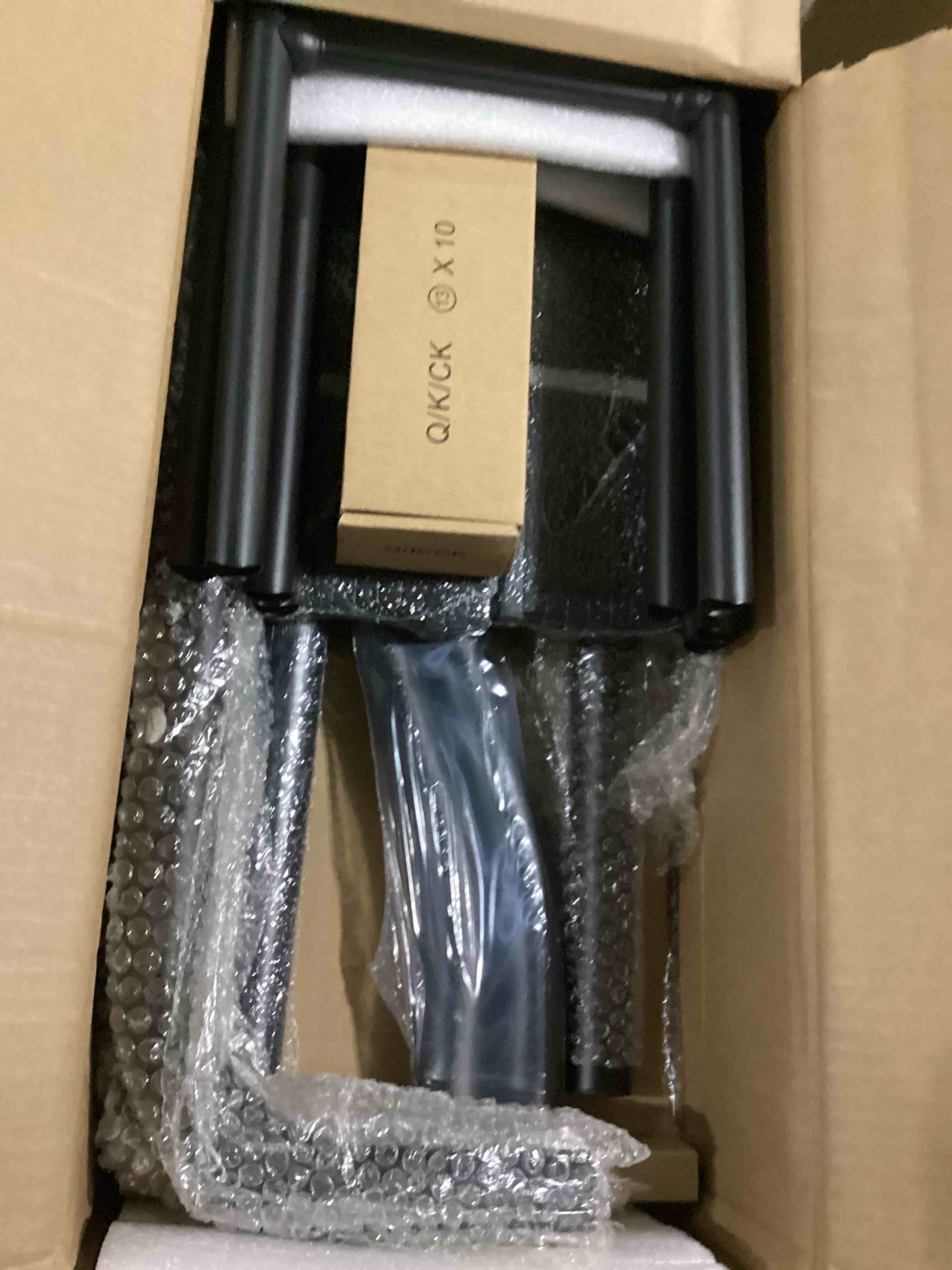 https://s3.amazonaws.com/lotting-images-prod/bidfta/BRN2751406_1750432824327.jpeg