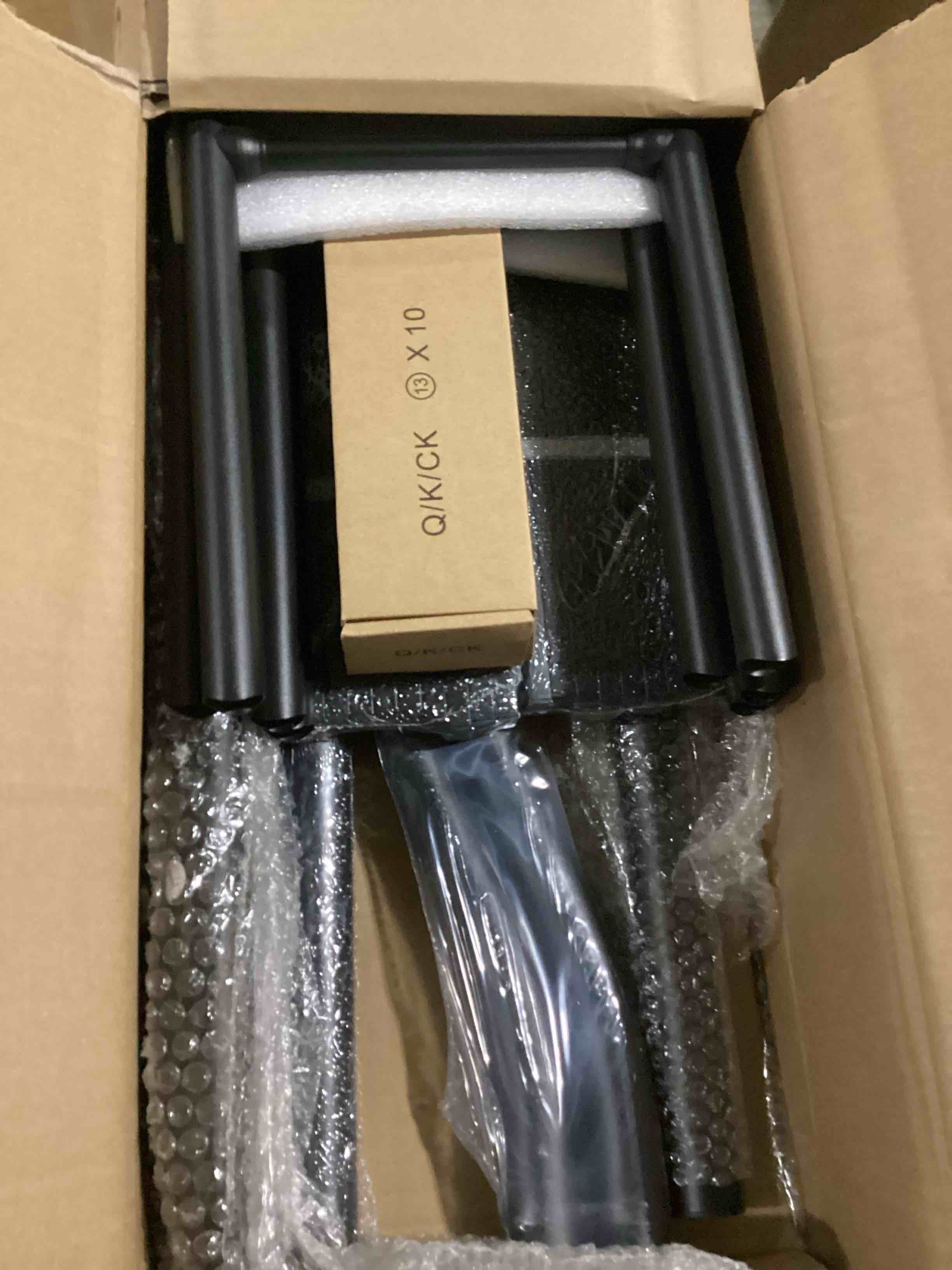 https://s3.amazonaws.com/lotting-images-prod/bidfta/BRN2751406_1750432829032.jpeg