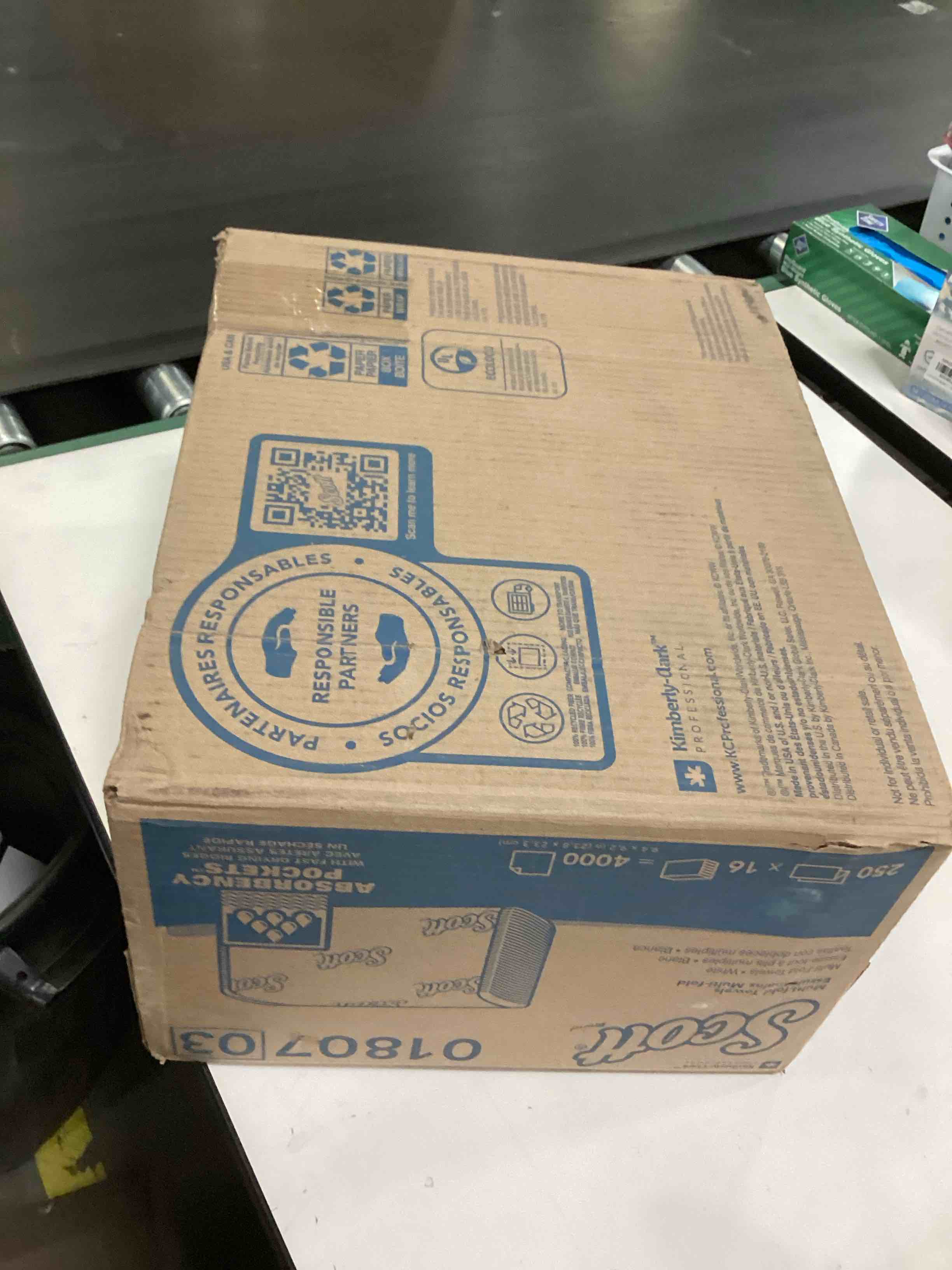 Condition photo showing New/Like New for Scott Essential Multi-Fold Towels 100% Recycled  9.2 x 9.4  White  250/Pk  16 Pk/CT -KCC01807