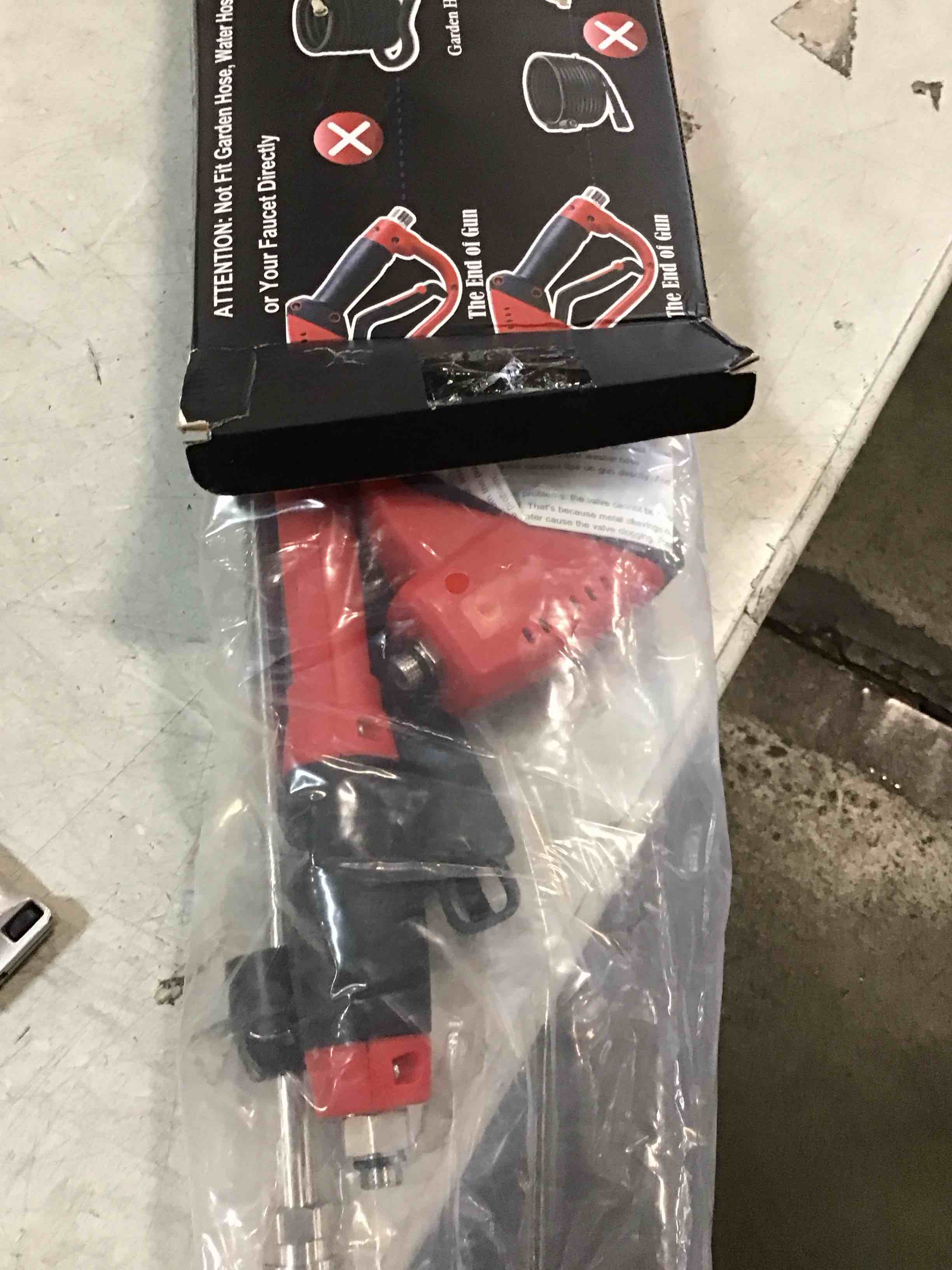 https://s3.amazonaws.com/lotting-images-prod/bidfta/BRN3212446_1751055366834.jpeg