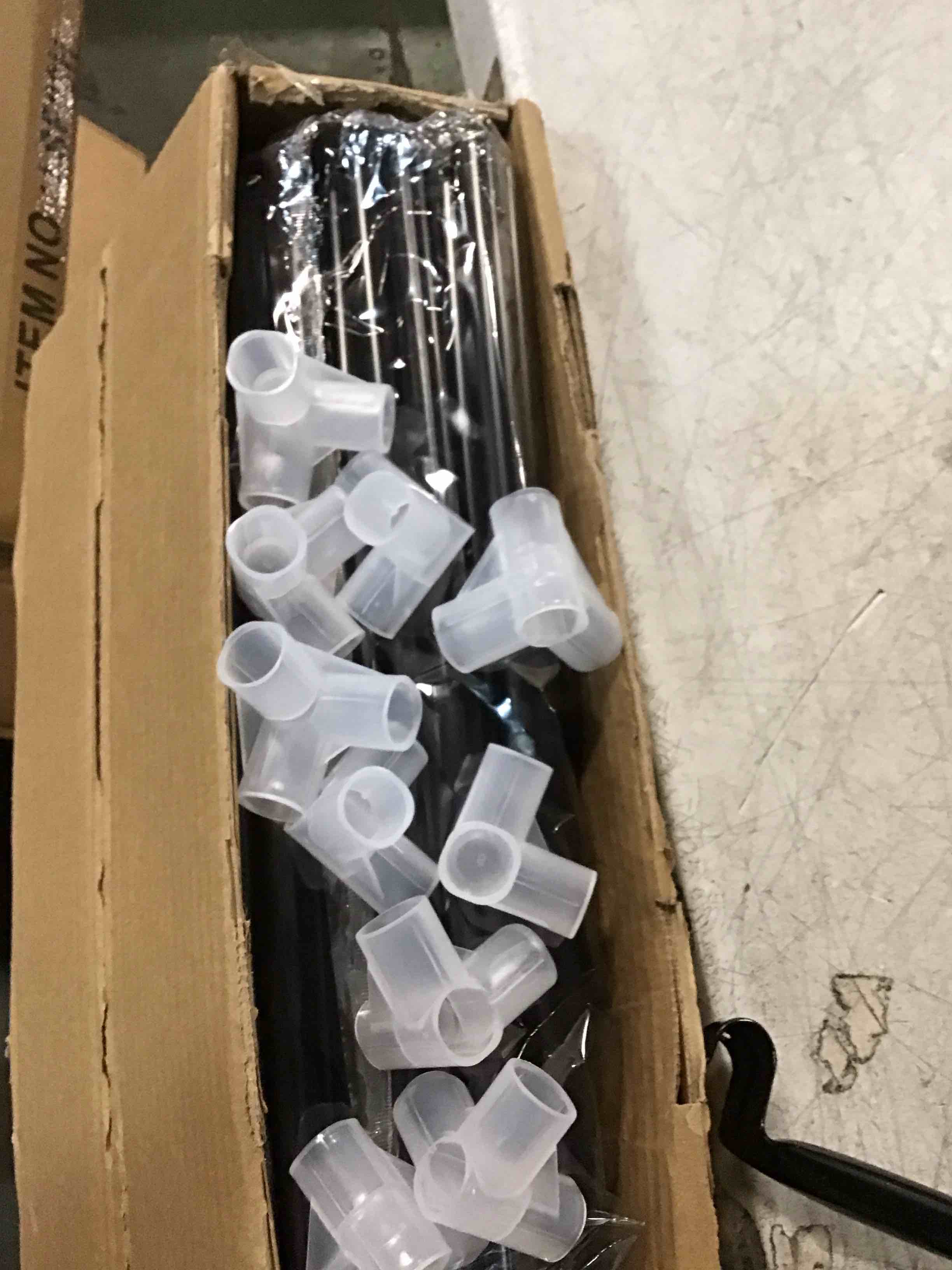 https://s3.amazonaws.com/lotting-images-prod/bidfta/BRN3212557_1751299681774.jpeg