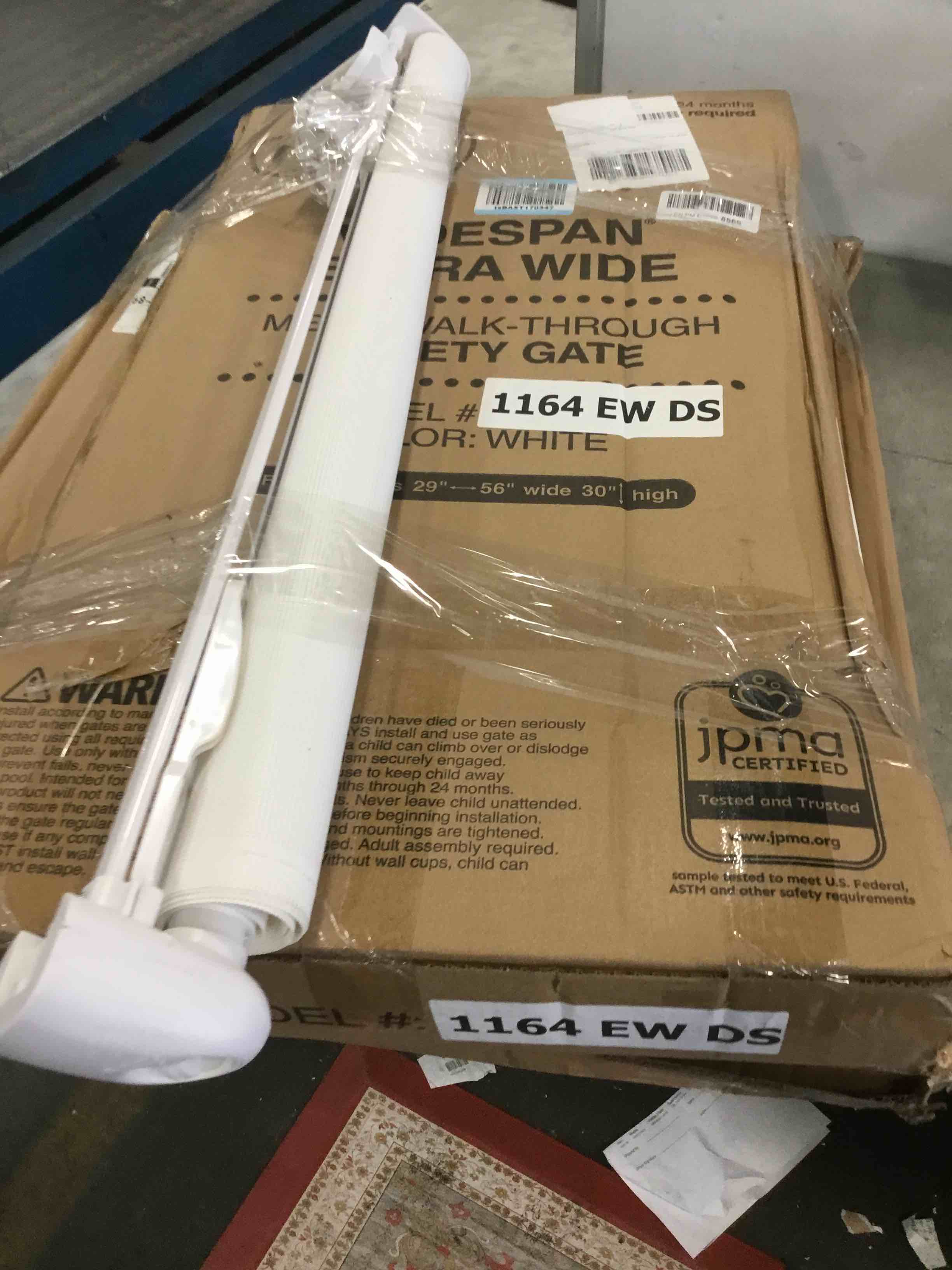 https://s3.amazonaws.com/lotting-images-prod/bidfta/BRN3220386_1750272060358.jpeg