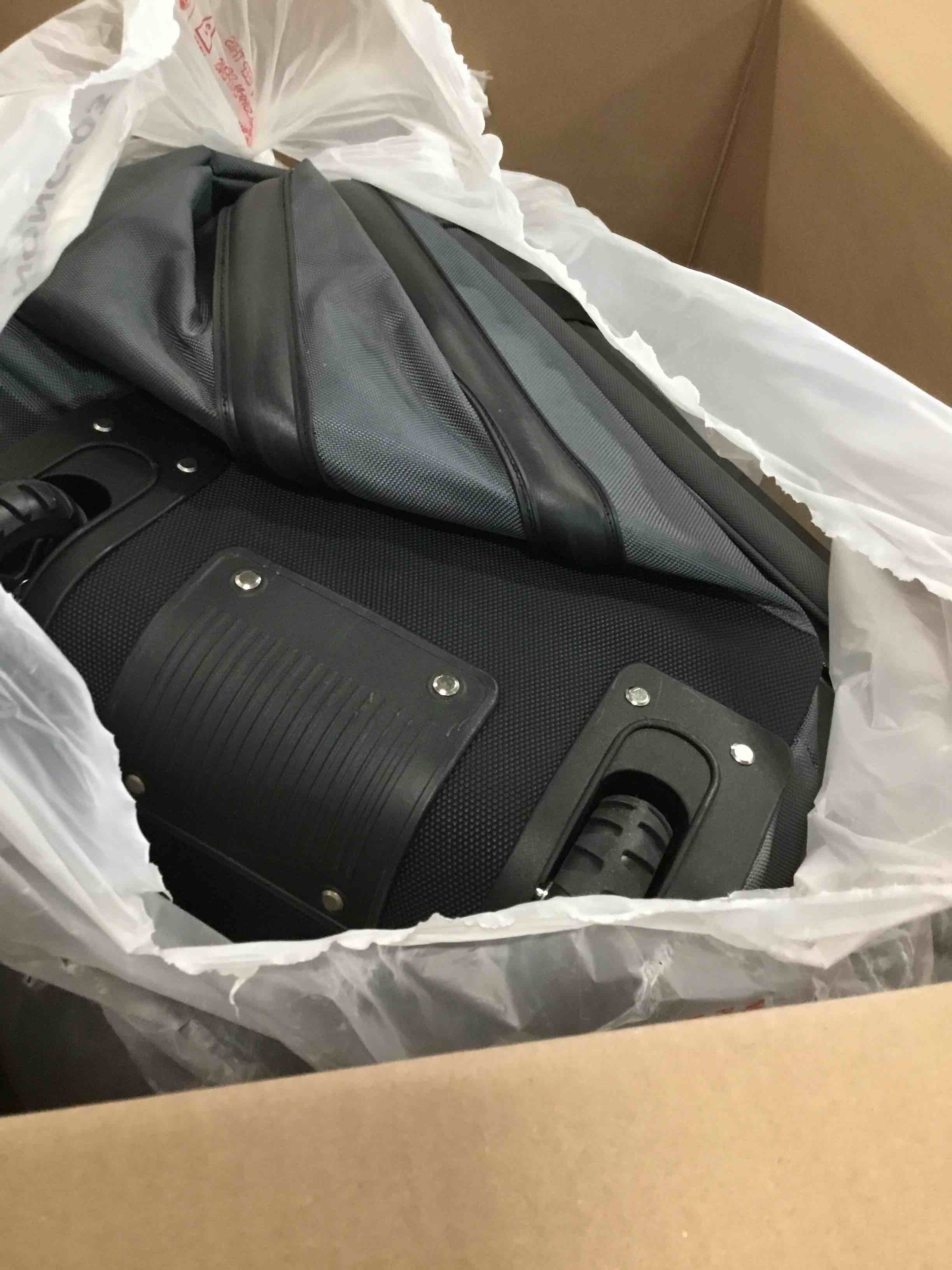 https://s3.amazonaws.com/lotting-images-prod/bidfta/BRN3221906_1751048457404.jpeg