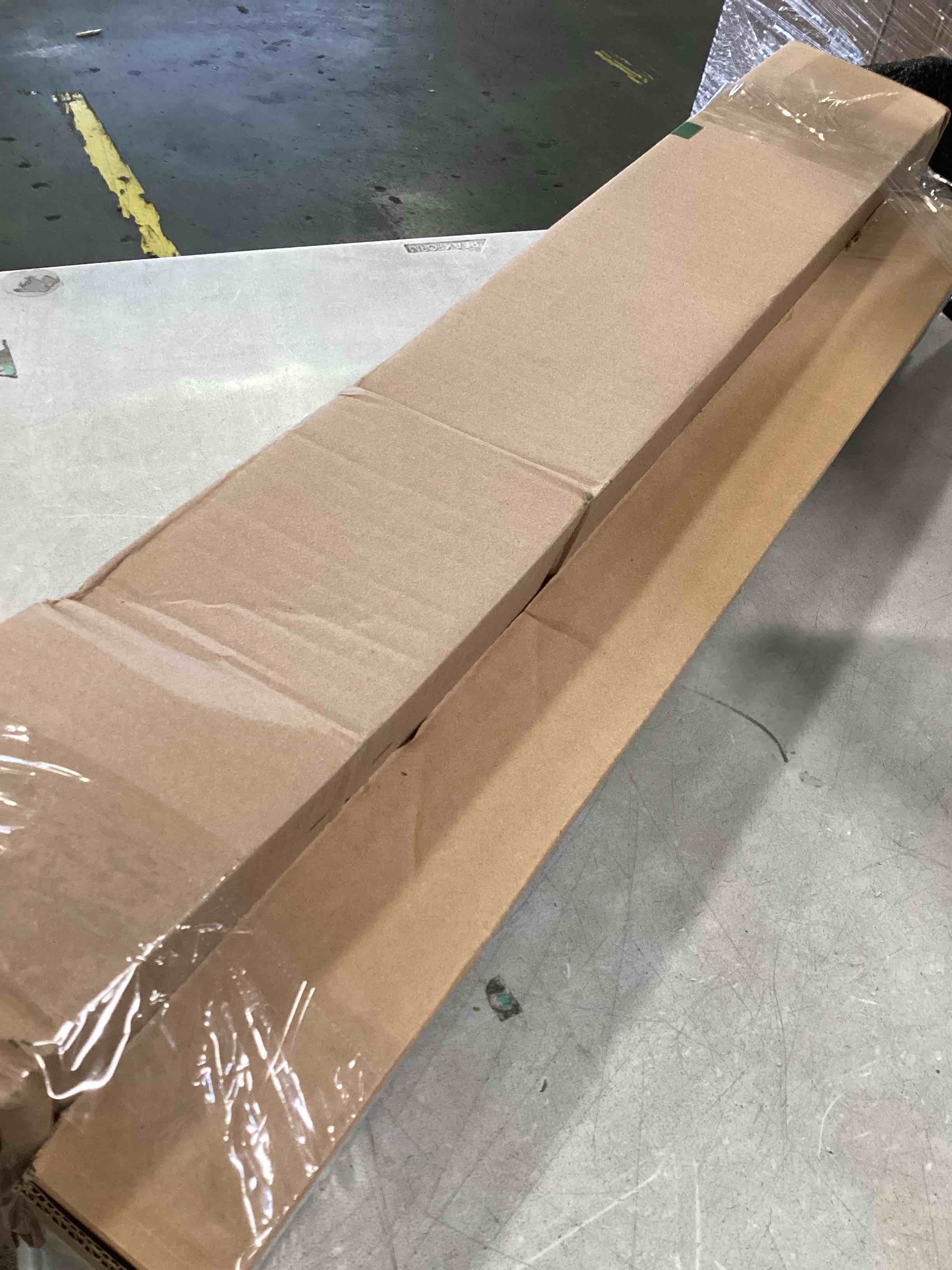 https://s3.amazonaws.com/lotting-images-prod/bidfta/BRN3229231_1750273028020.jpeg