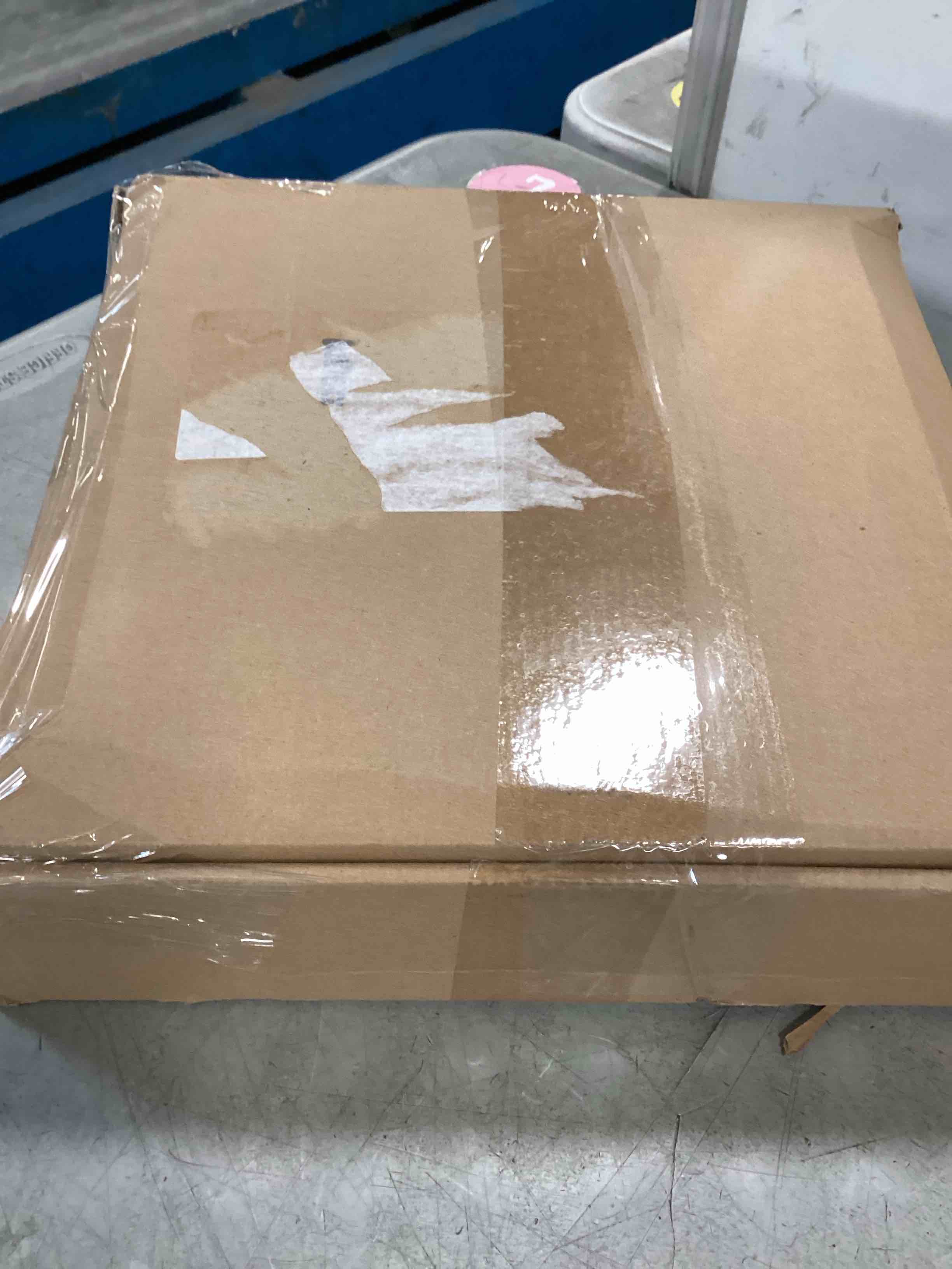 https://s3.amazonaws.com/lotting-images-prod/bidfta/BRN3229683_1750504783450.jpeg