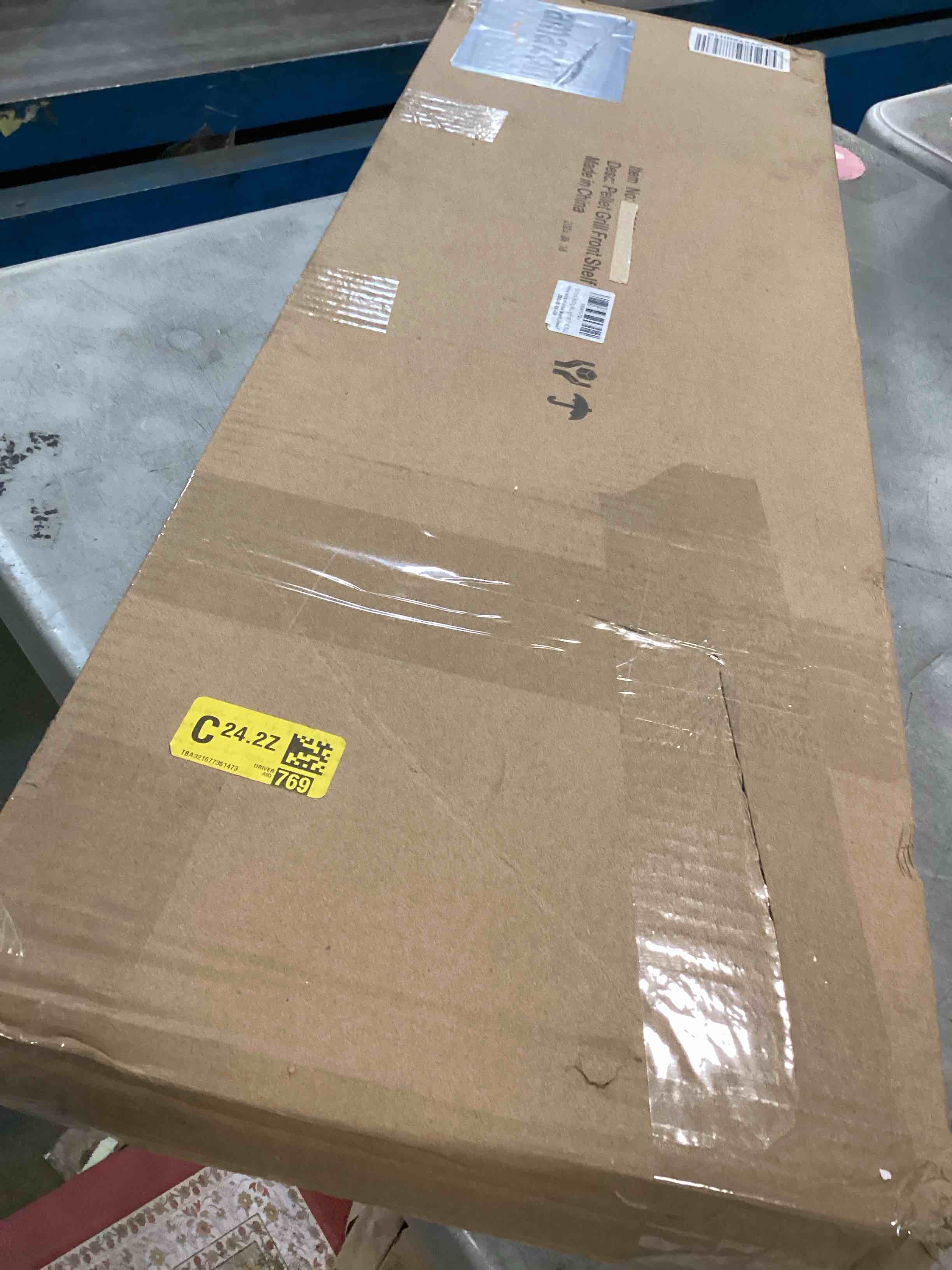 https://s3.amazonaws.com/lotting-images-prod/bidfta/BRN3229877_1750531262223.jpeg