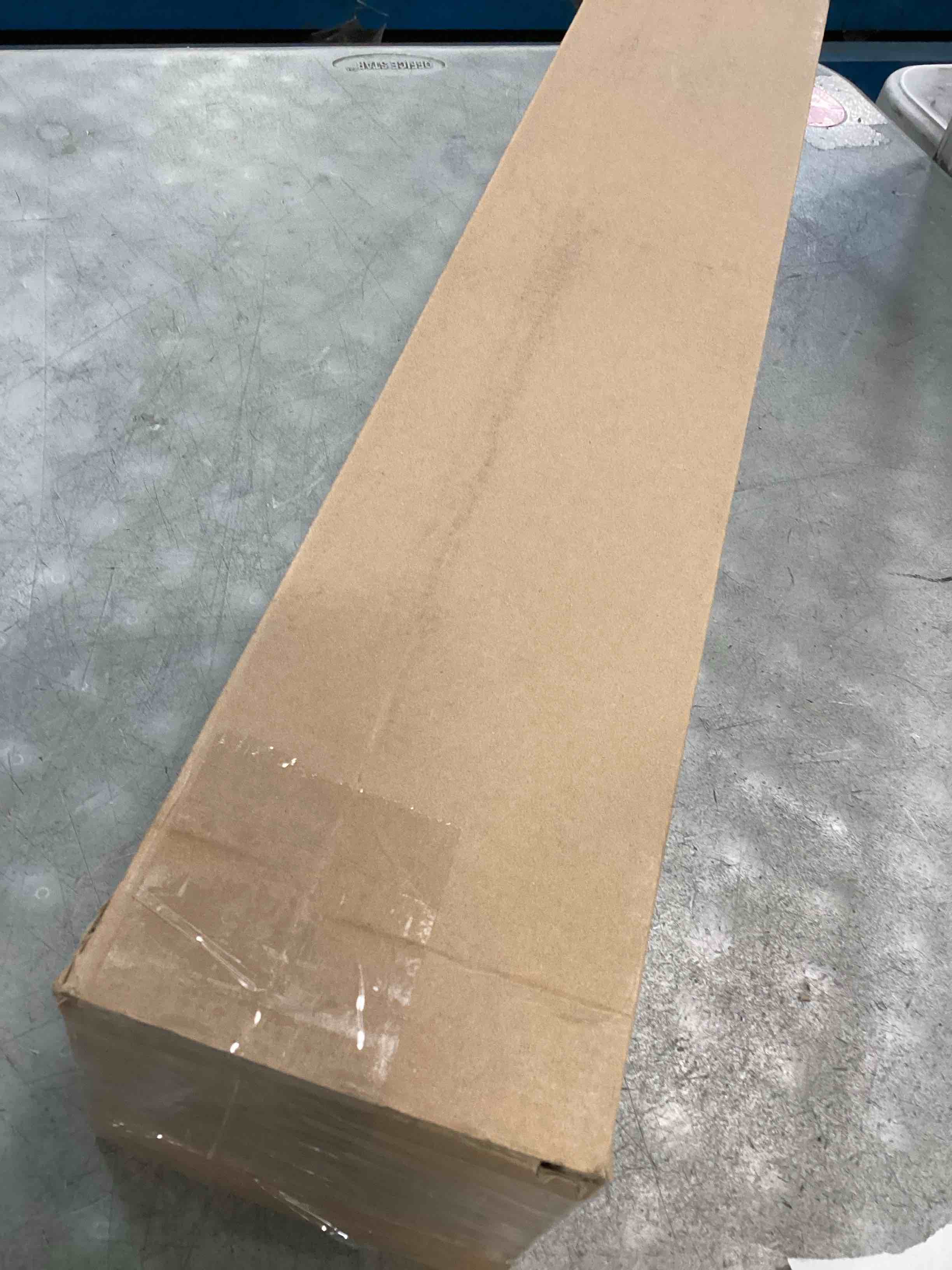 https://s3.amazonaws.com/lotting-images-prod/bidfta/BRN3229879_1750531449420.jpeg