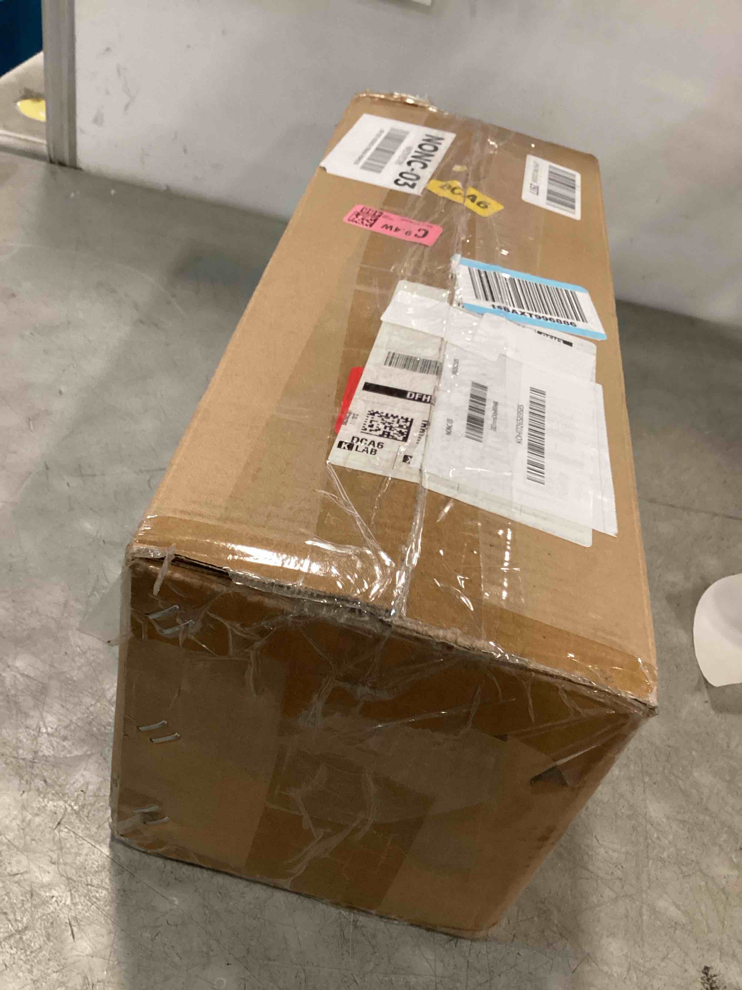 https://s3.amazonaws.com/lotting-images-prod/bidfta/BRN3229882_1750531807321.jpeg