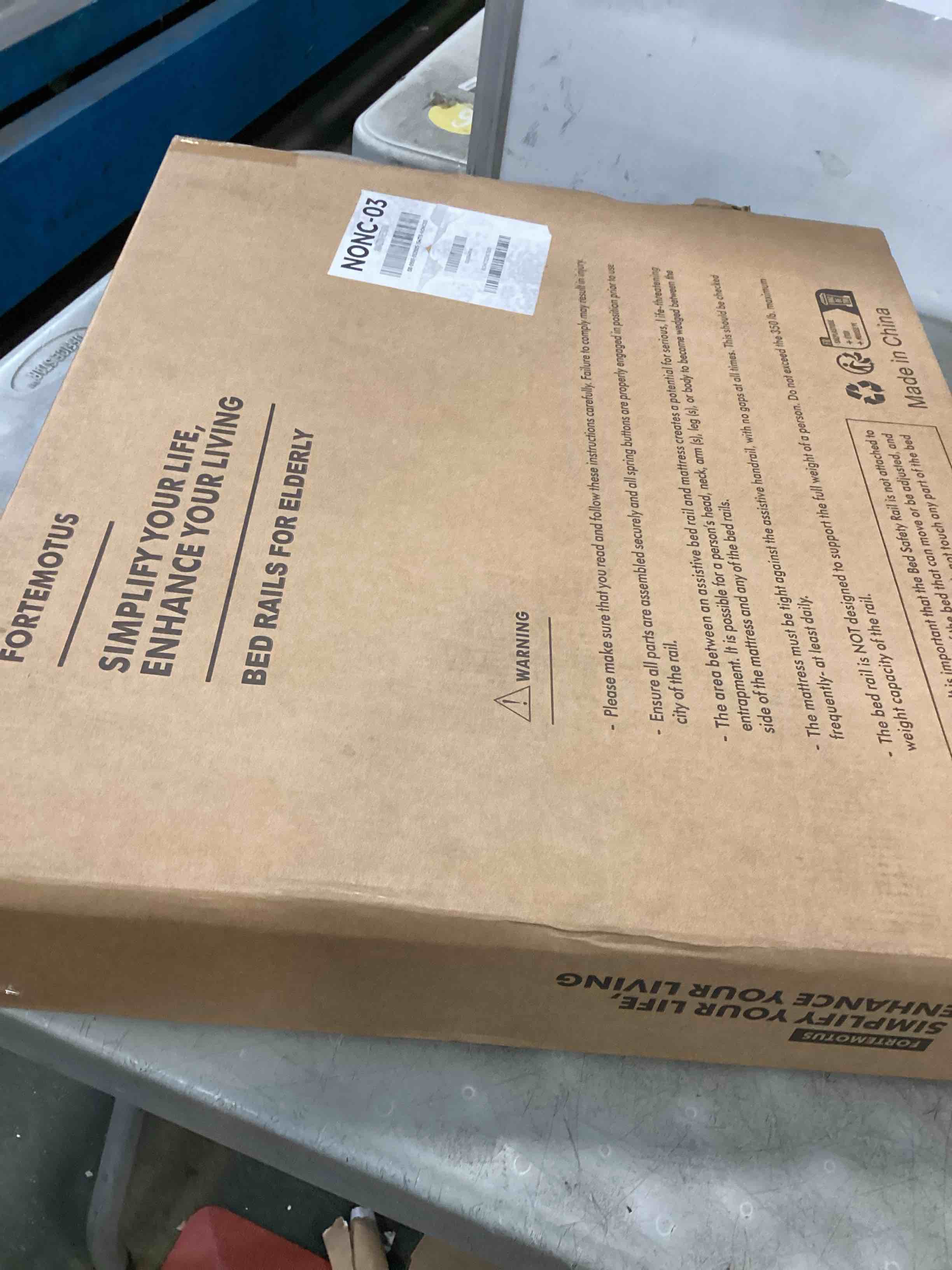 https://s3.amazonaws.com/lotting-images-prod/bidfta/BRN3229892_1750532740464.jpeg