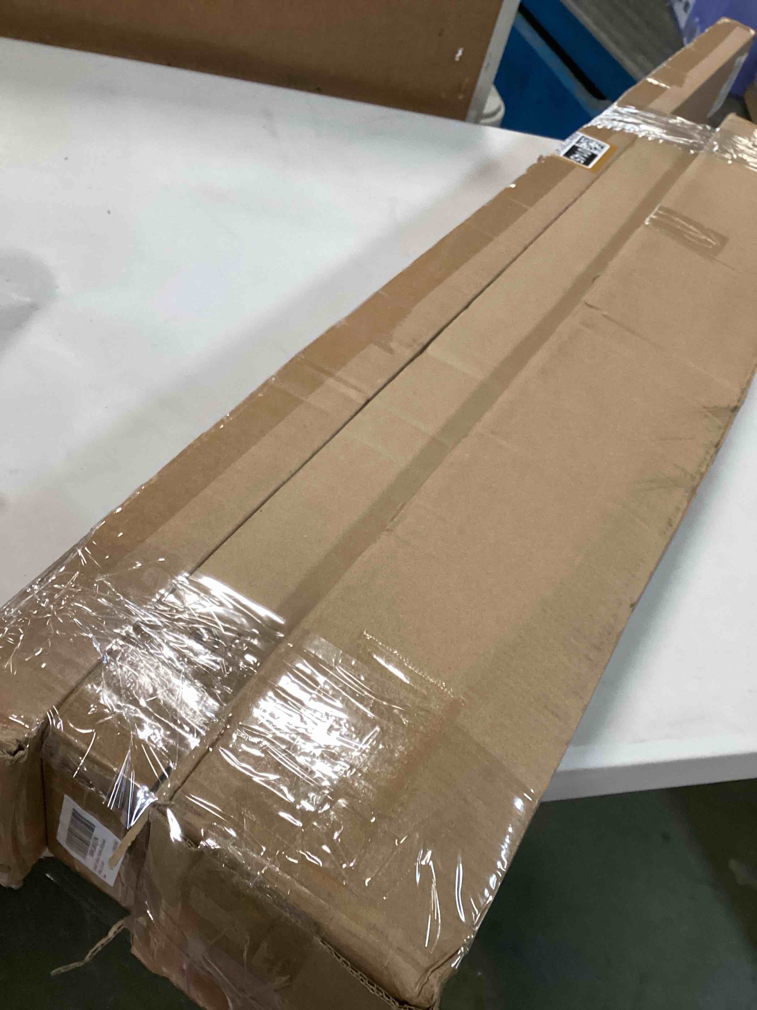https://s3.amazonaws.com/lotting-images-prod/bidfta/BRN3230145_1750771091080.jpeg