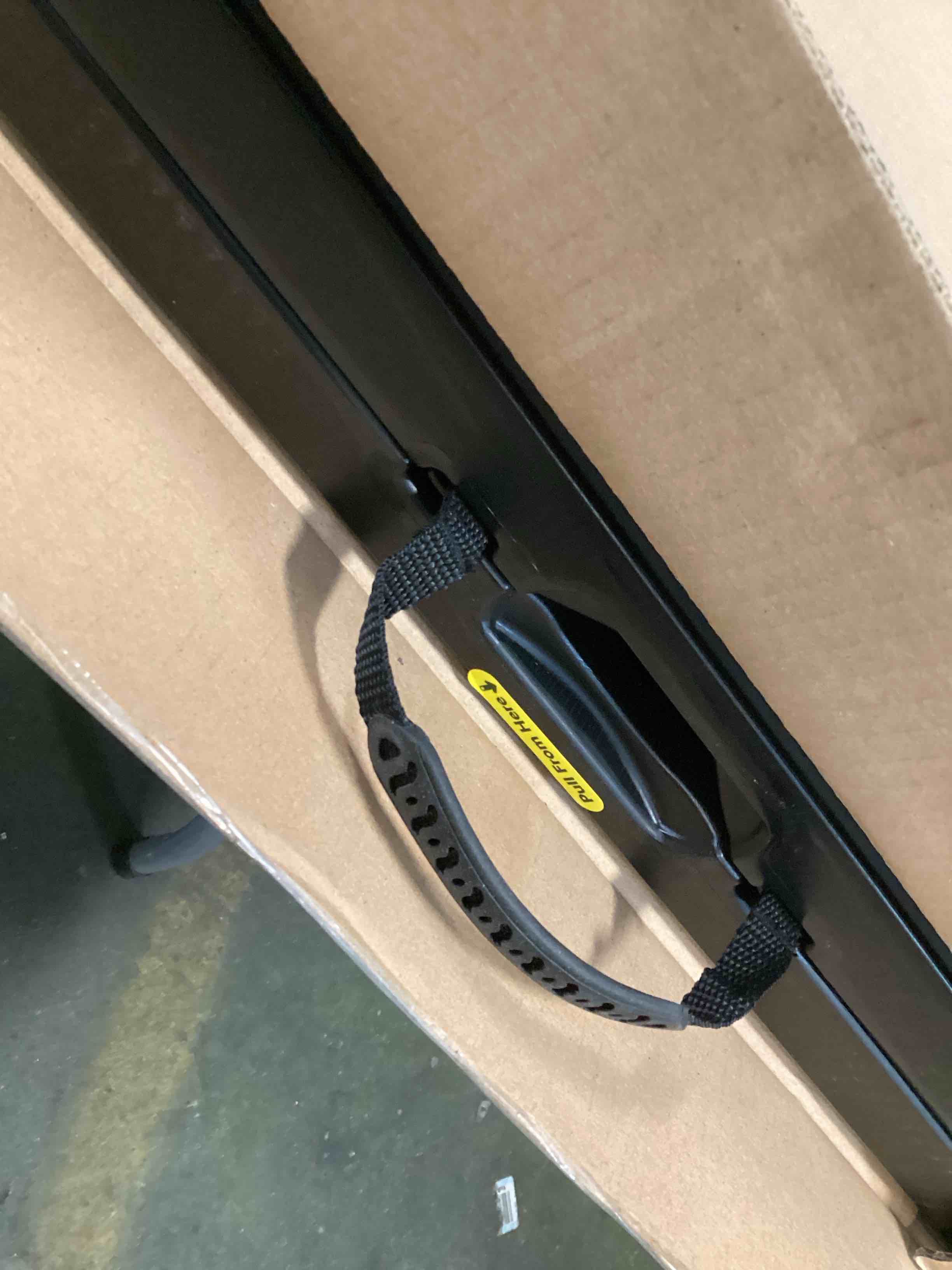 https://s3.amazonaws.com/lotting-images-prod/bidfta/BRN3230608_1750942792307.jpeg