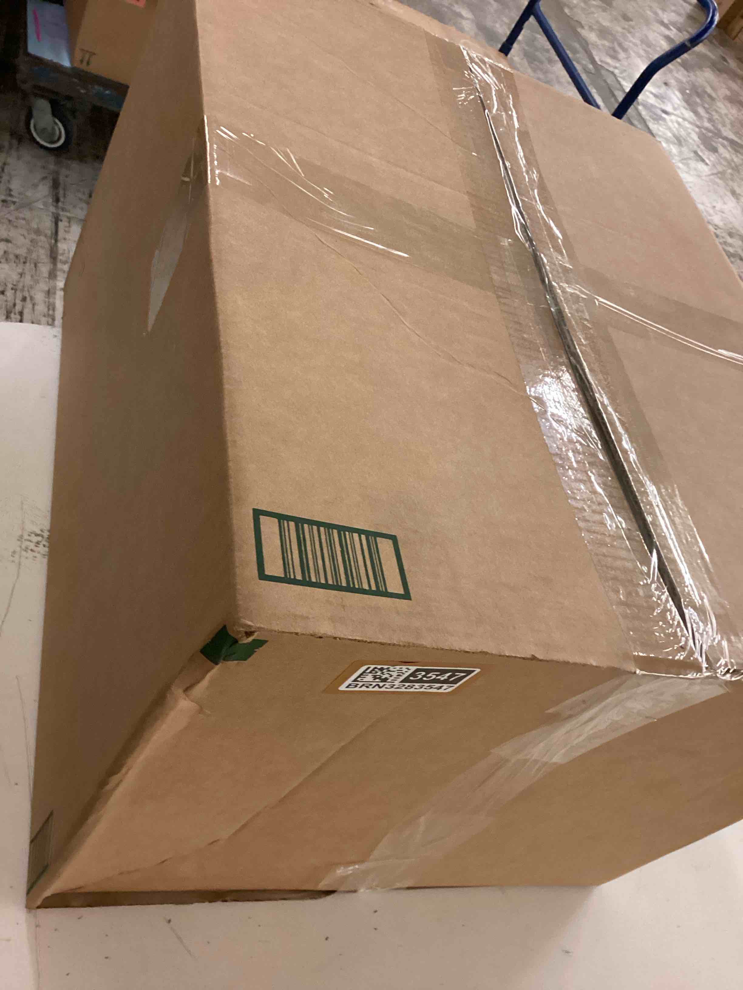 https://s3.amazonaws.com/lotting-images-prod/bidfta/BRN3283547_1779820342224.jpeg