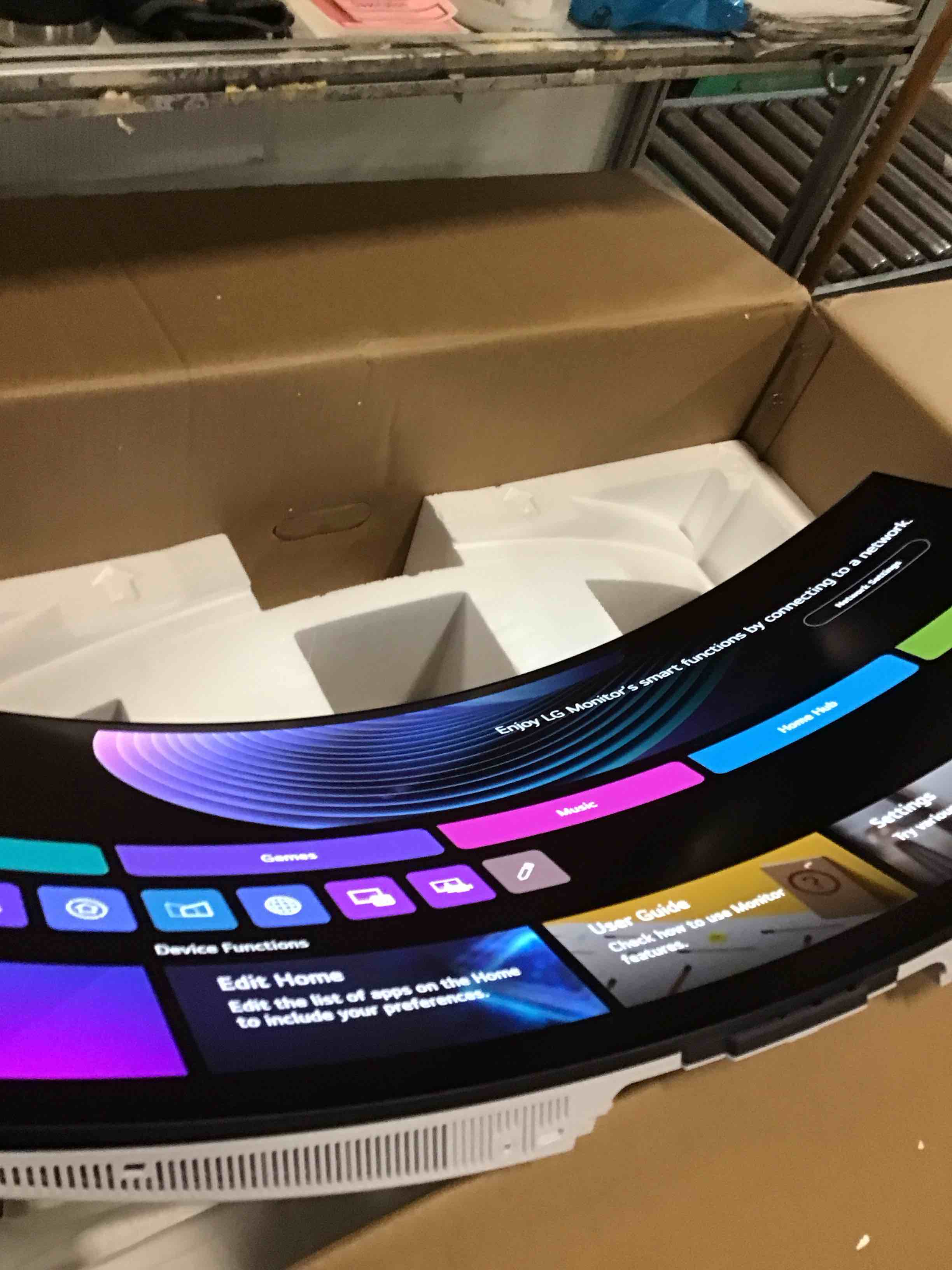 https://s3.amazonaws.com/lotting-images-prod/bidfta/BRN3314471_1760371936554.jpeg