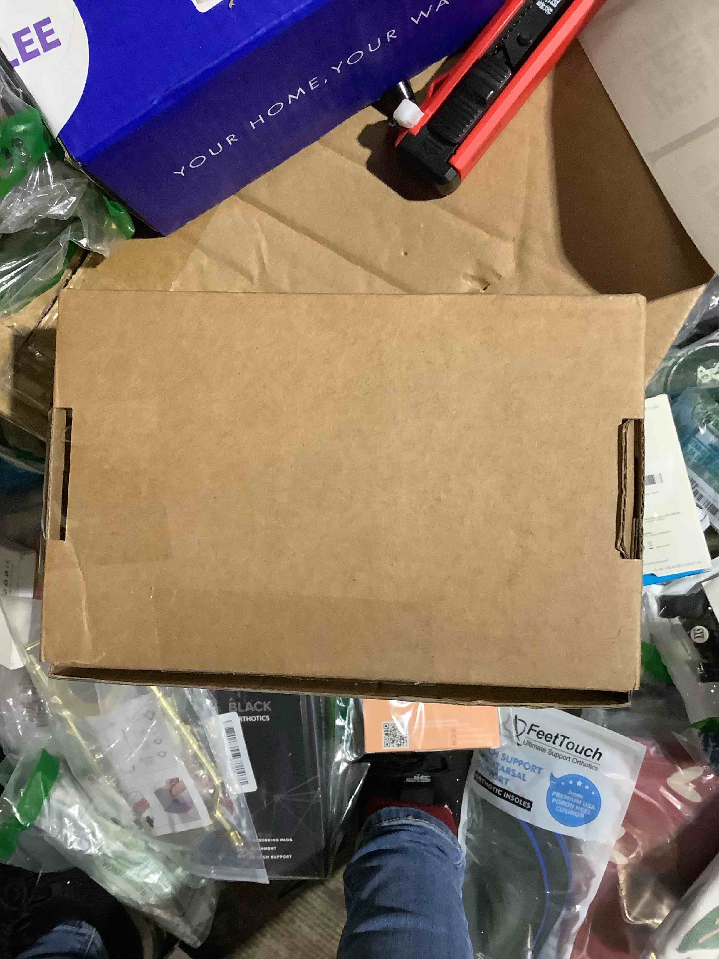https://s3.amazonaws.com/lotting-images-prod/bidfta/BRN3364470_1750775906271.jpeg