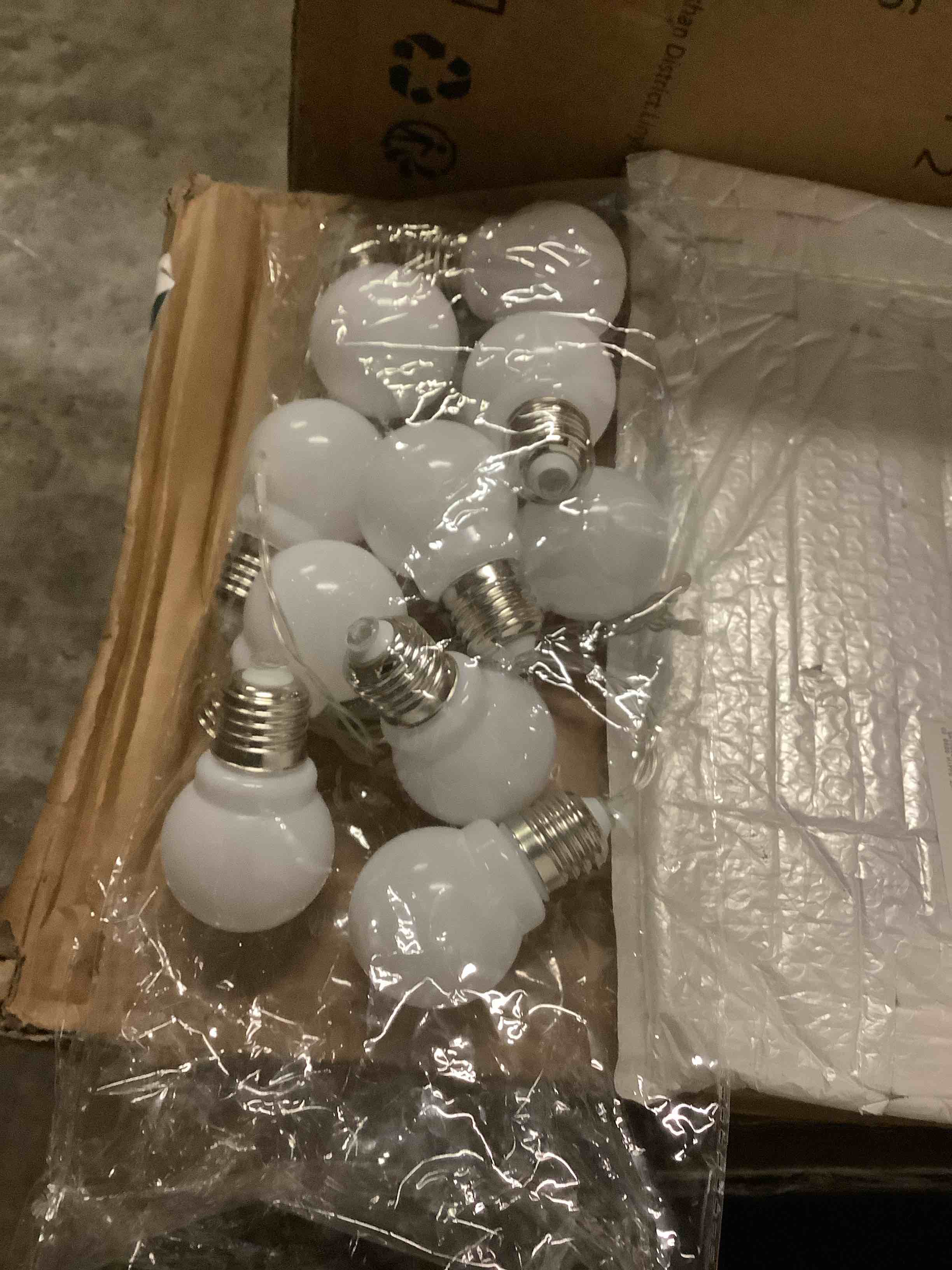https://s3.amazonaws.com/lotting-images-prod/bidfta/BRN3365653_1754492684155.jpeg