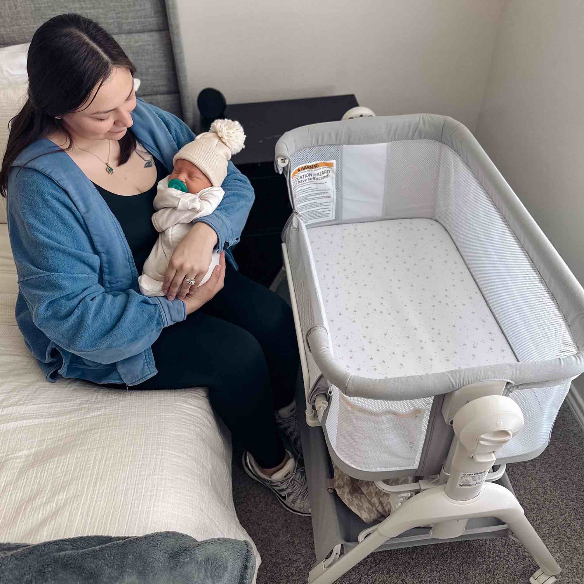 HARPPA Baby Bassinet, 3 in 1 Baby Bassinet Bedside Sleeper with Rocking and Adjustable Height, Light Gray