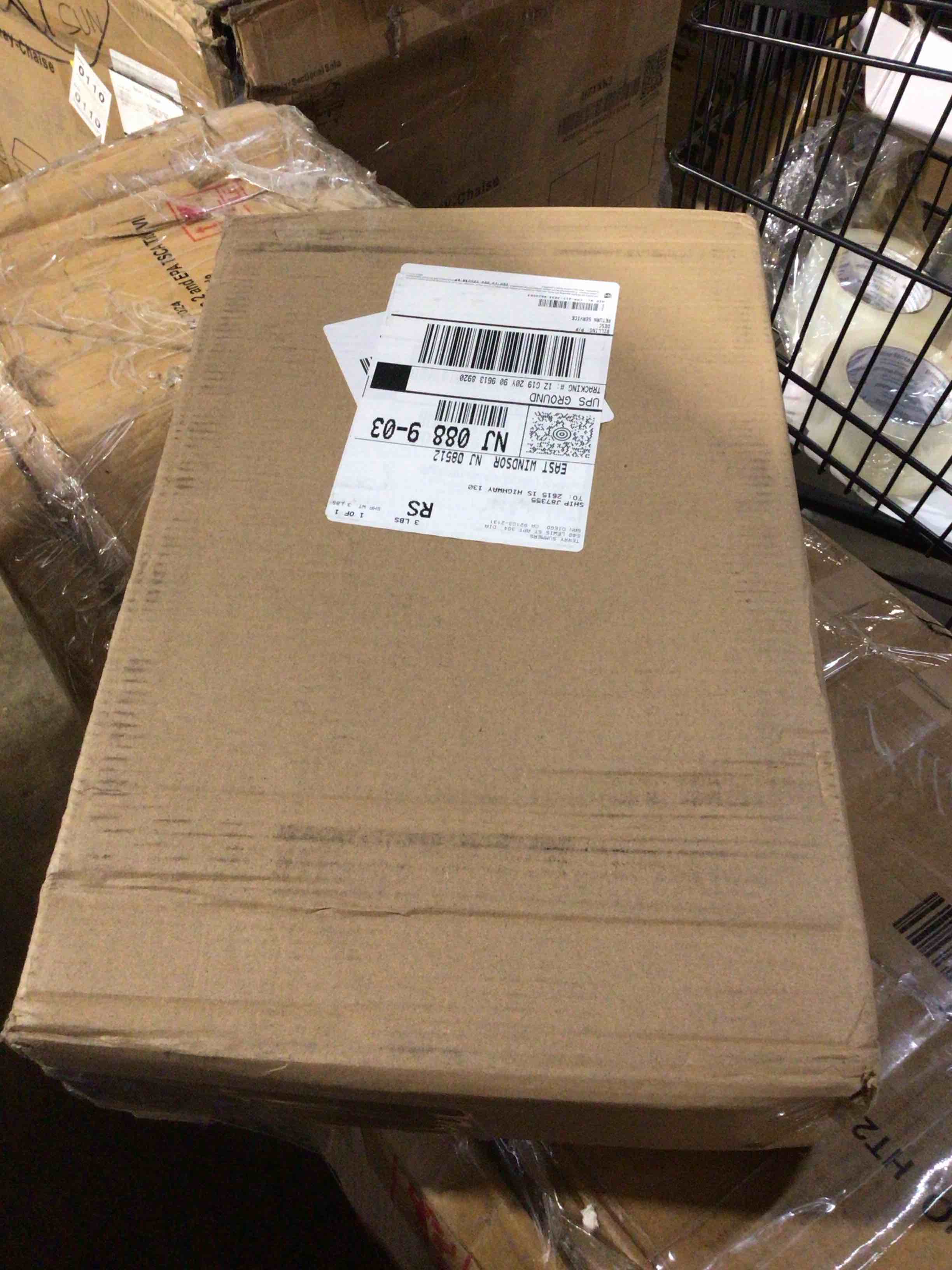 https://s3.amazonaws.com/lotting-images-prod/bidfta/BRN3365939_1755529296190.jpeg