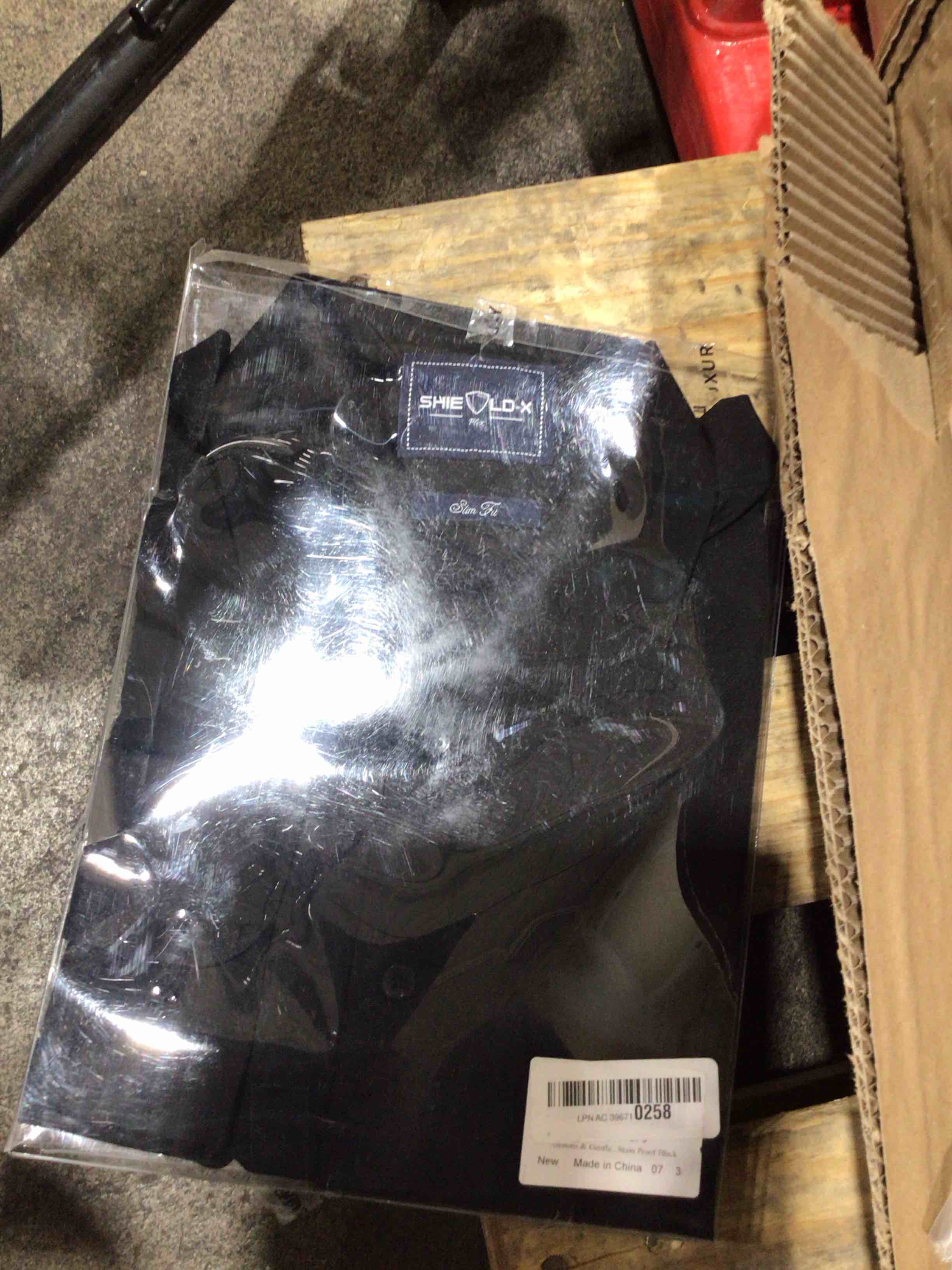 https://s3.amazonaws.com/lotting-images-prod/bidfta/BRN3365975_1755613251535.jpeg
