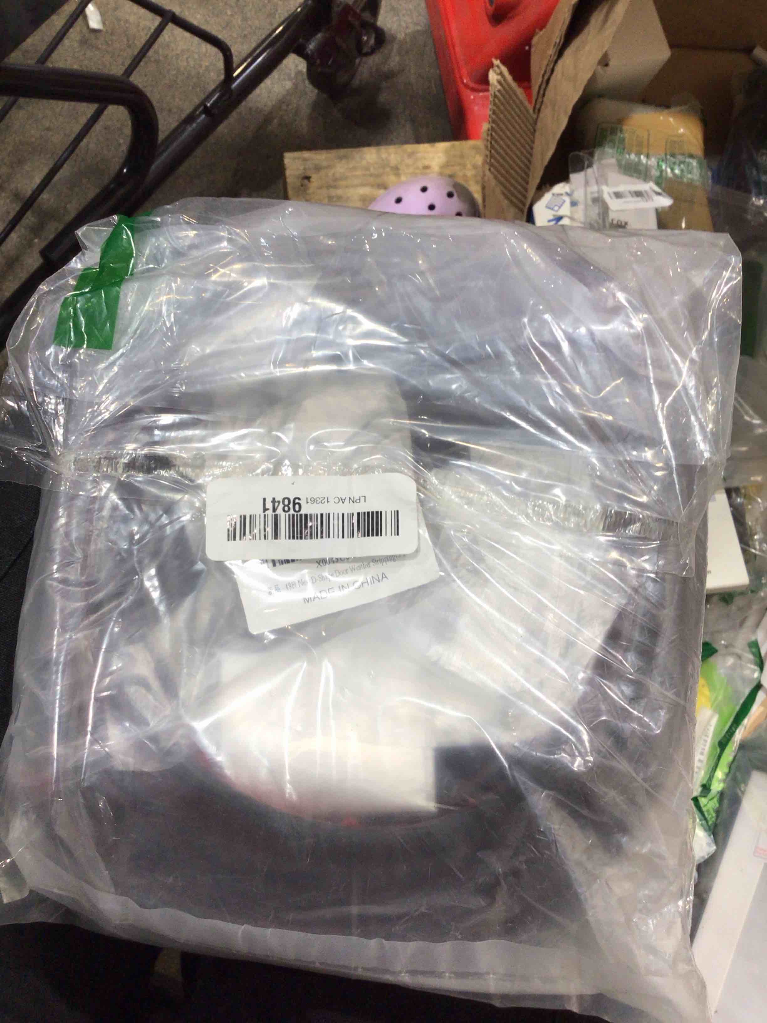 https://s3.amazonaws.com/lotting-images-prod/bidfta/BRN3365978_1755613514162.jpeg