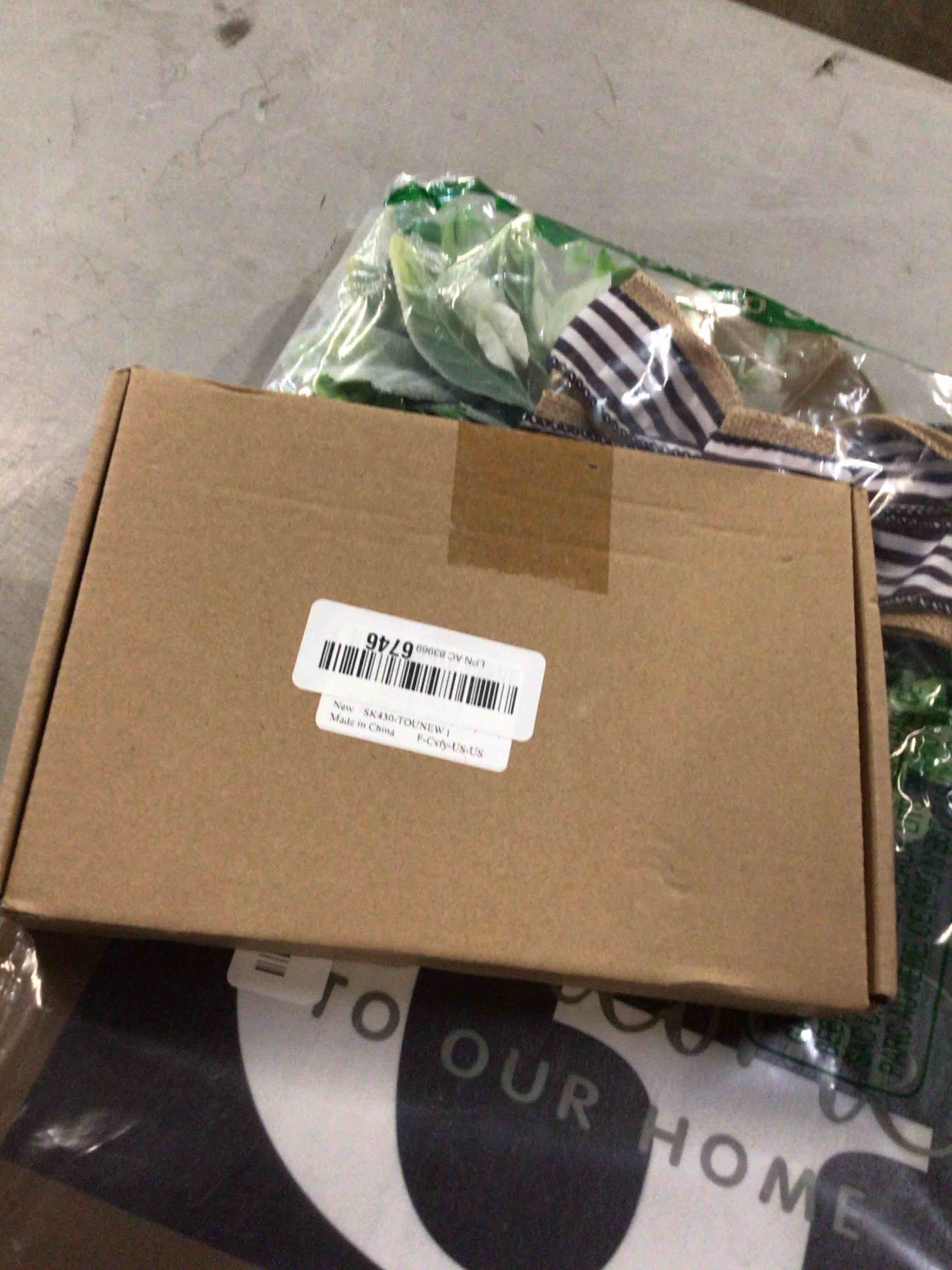 https://s3.amazonaws.com/lotting-images-prod/bidfta/BRN3366501_1756480293038.jpeg