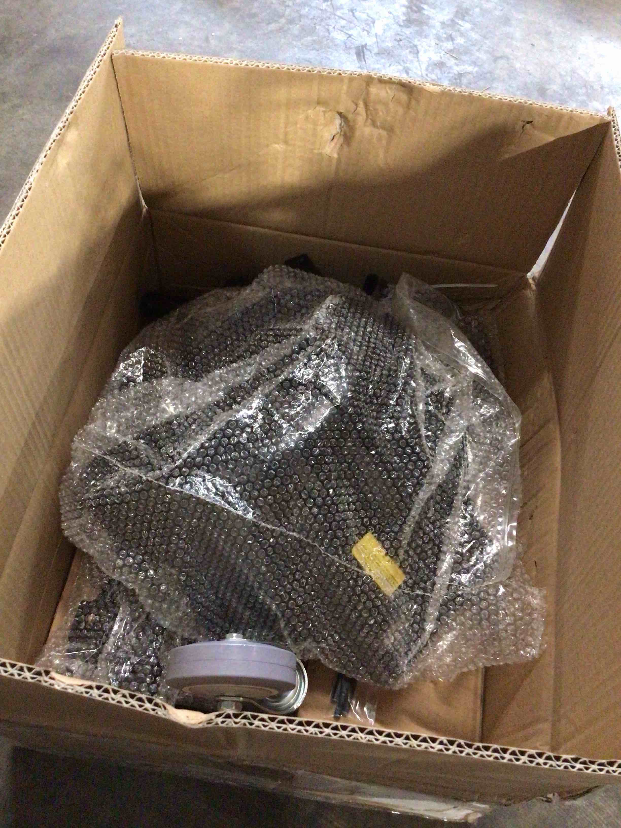https://s3.amazonaws.com/lotting-images-prod/bidfta/BRN3366544_1756930268222.jpeg