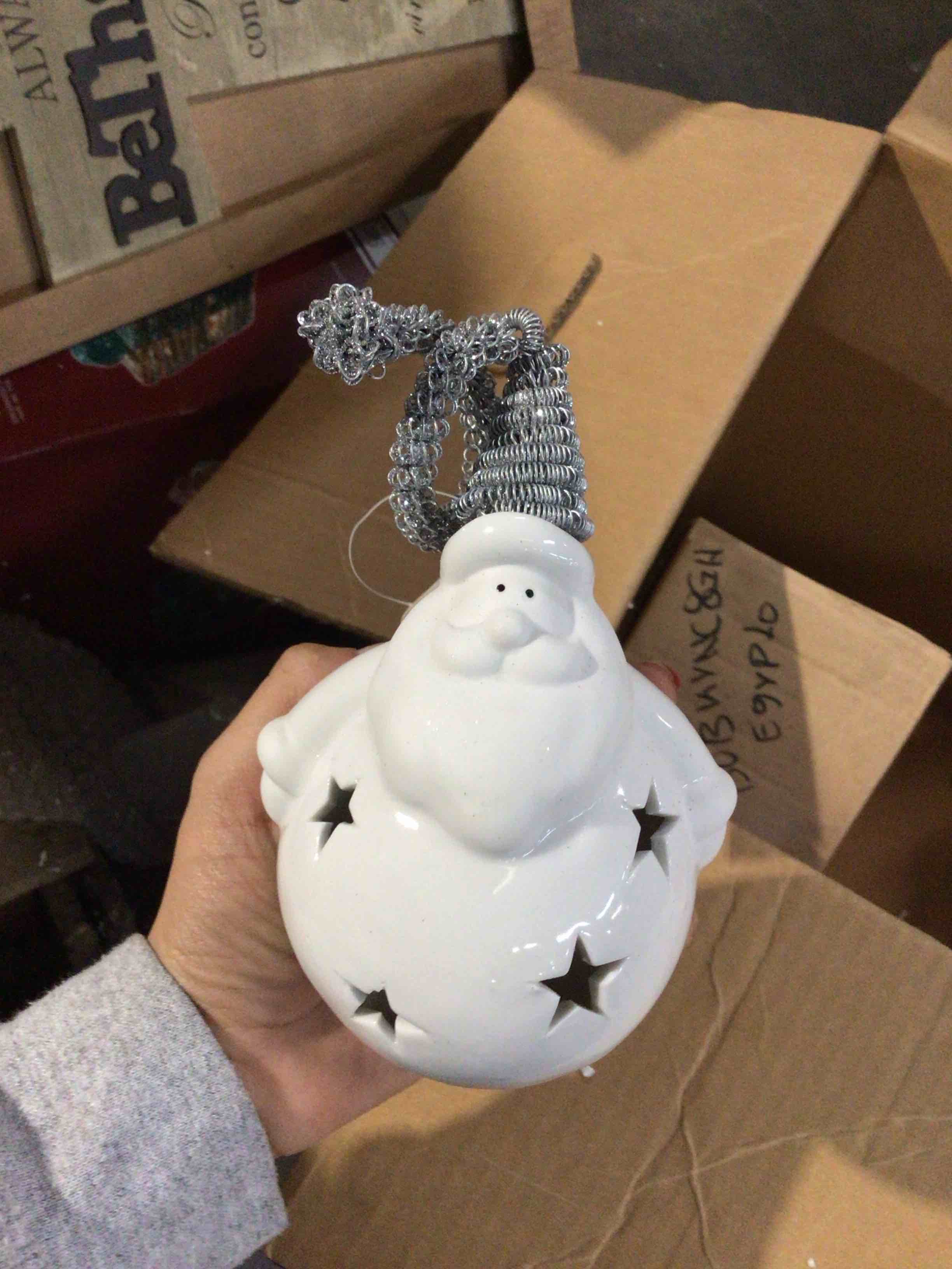 https://s3.amazonaws.com/lotting-images-prod/bidfta/BRN3366580_1757014457593.jpeg