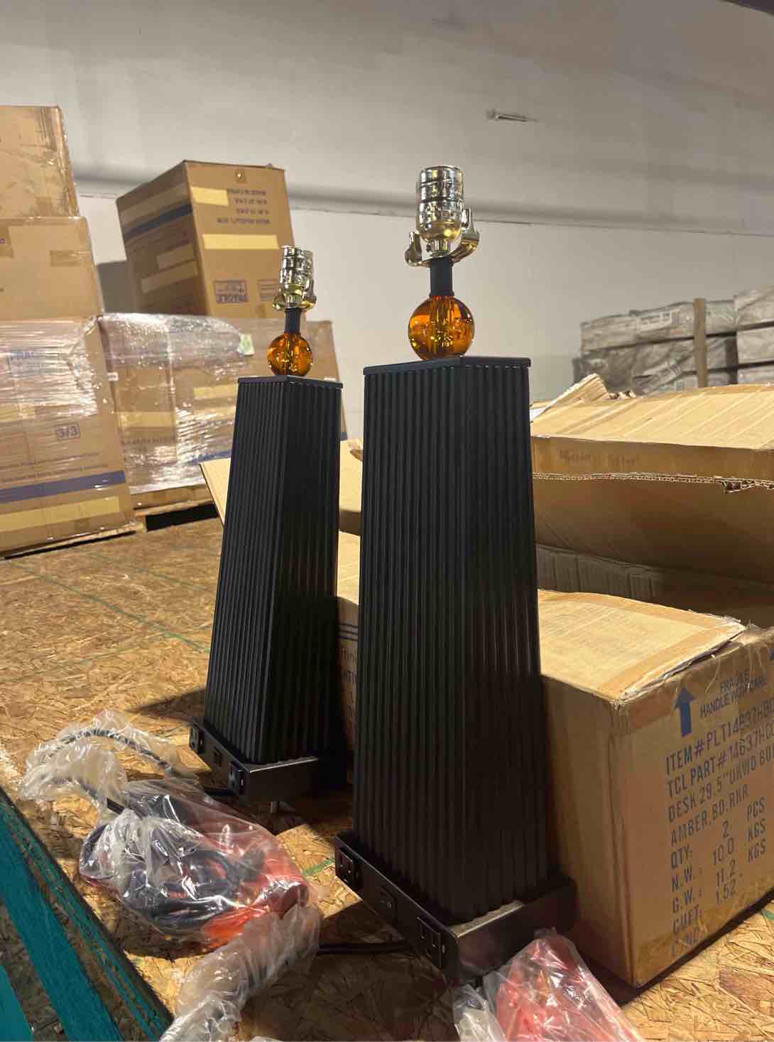 Trinity Lightning Inc. 20.5” Dark Metal Bronze Desk lamps 