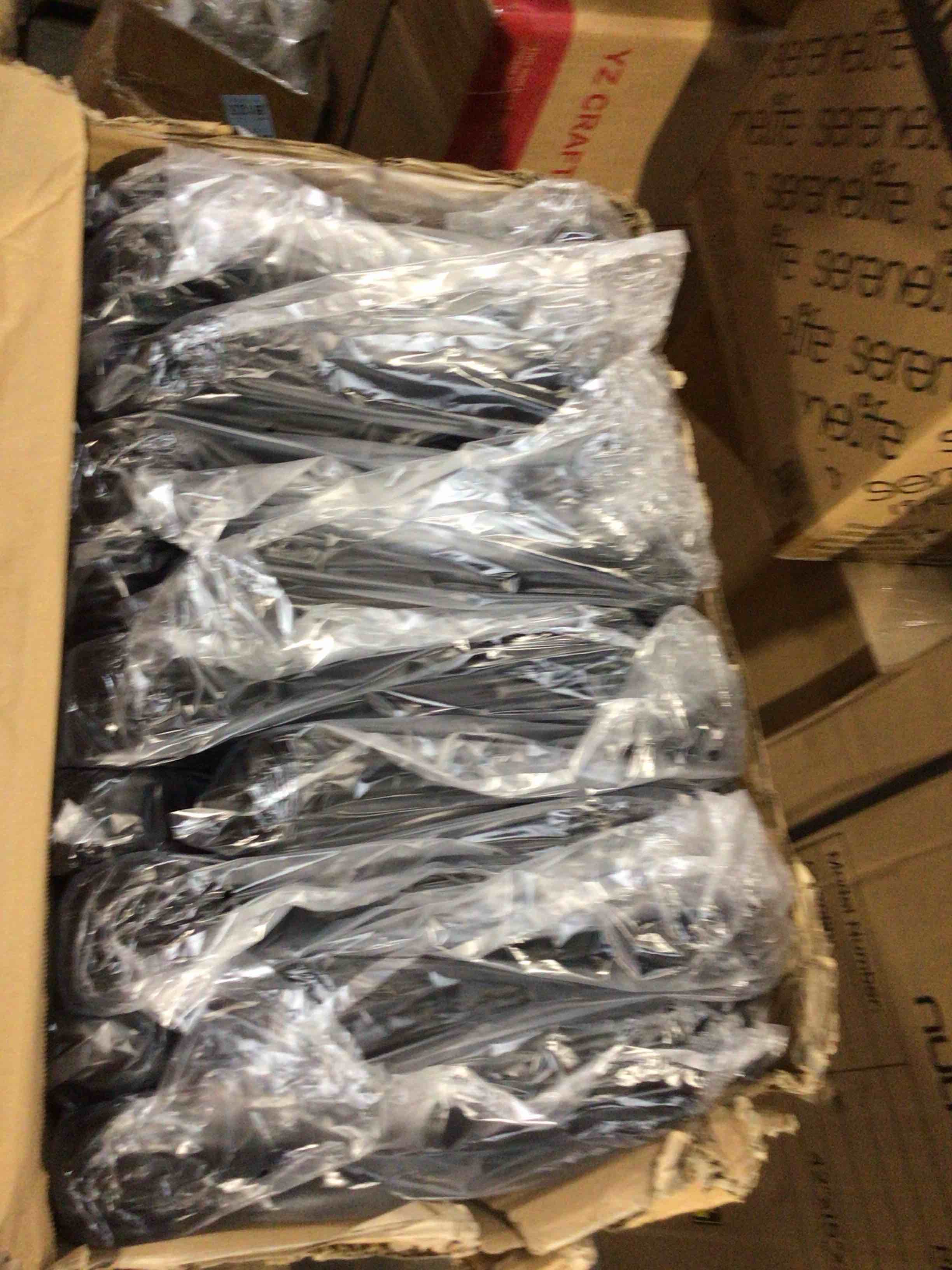 https://s3.amazonaws.com/lotting-images-prod/bidfta/BRN3366634_1757104060881.jpeg