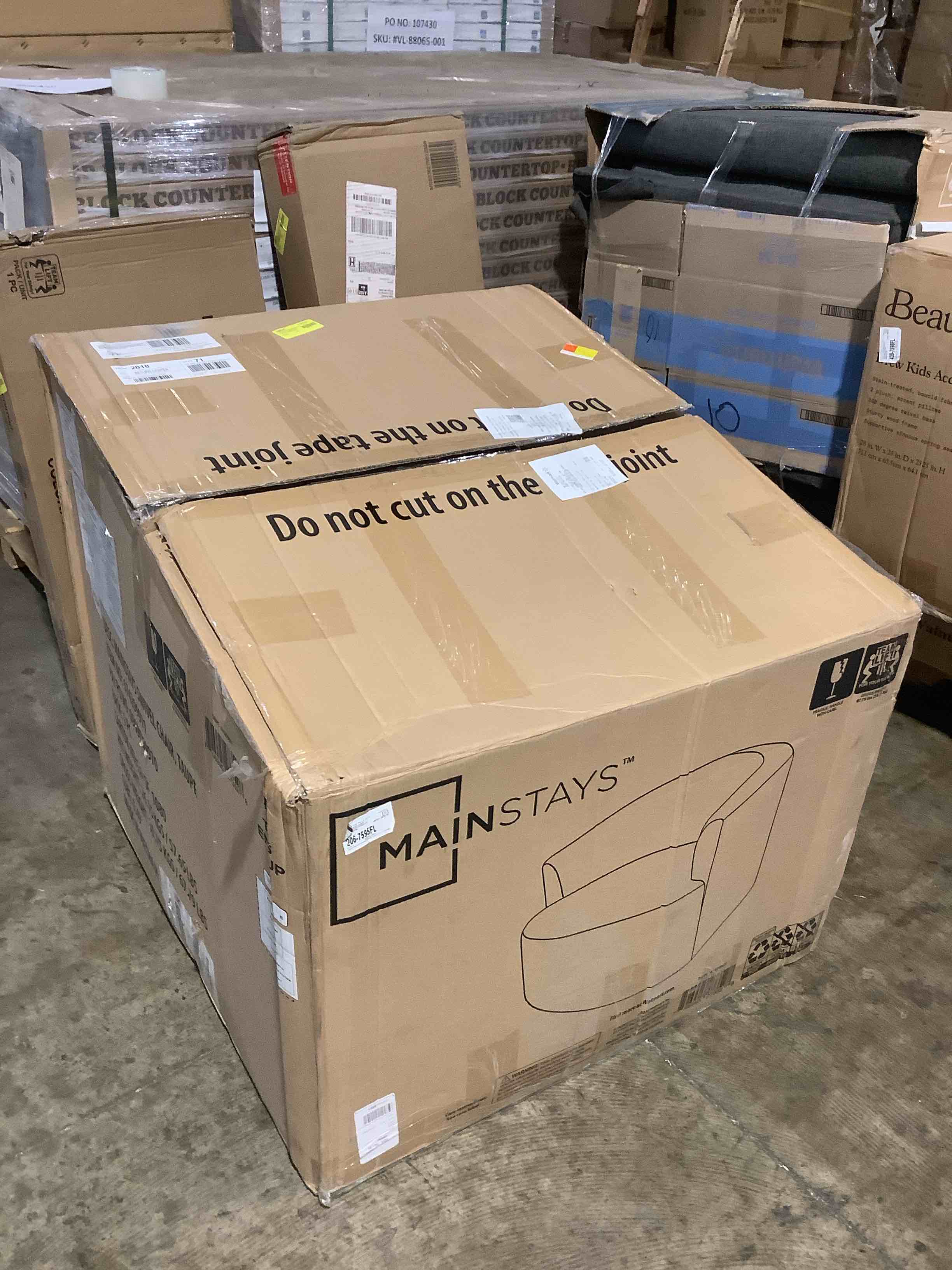 https://s3.amazonaws.com/lotting-images-prod/bidfta/BRN3366672_1757699840718.jpeg