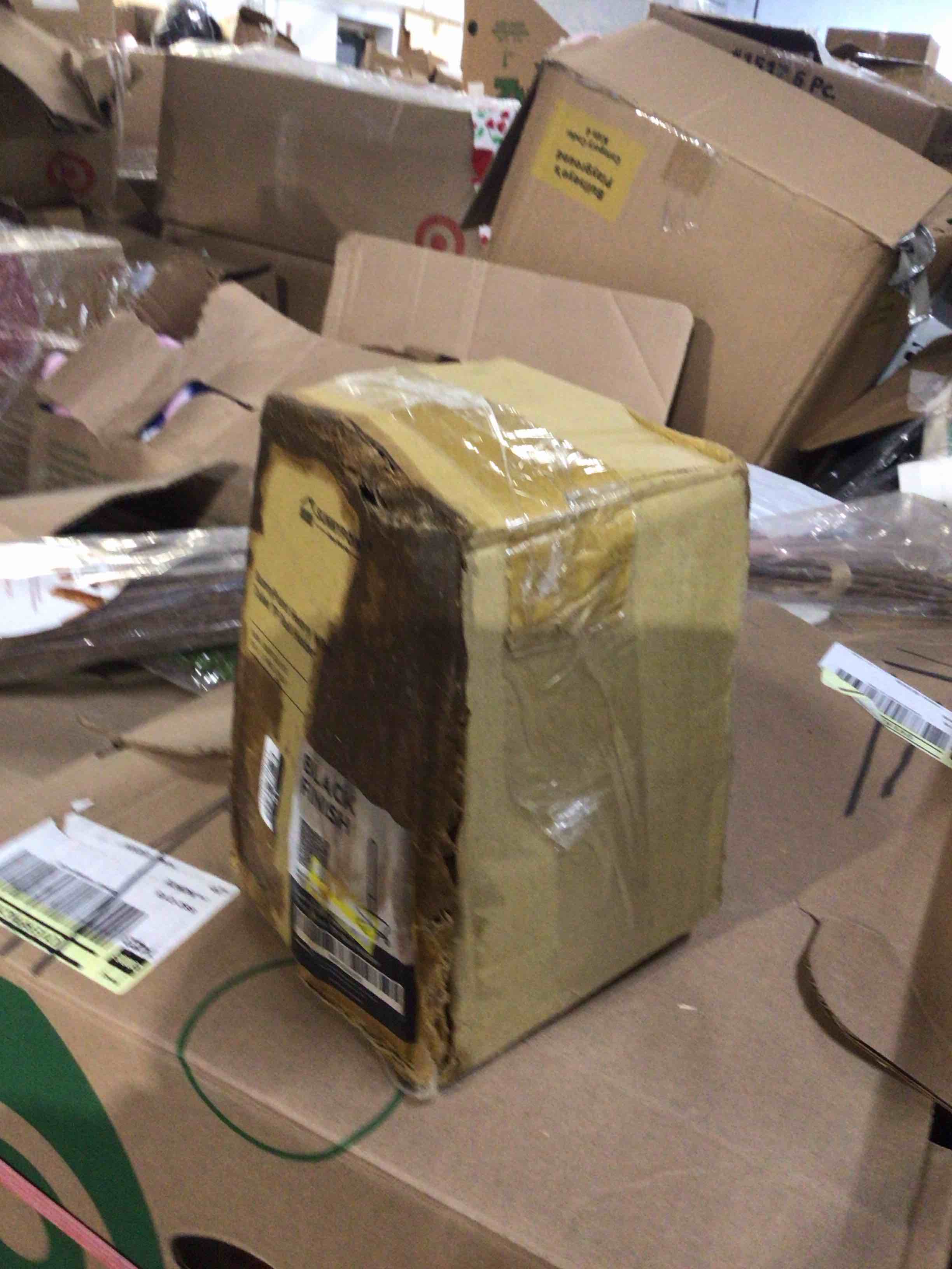 https://s3.amazonaws.com/lotting-images-prod/bidfta/BRN3366753_1758040966668.jpeg