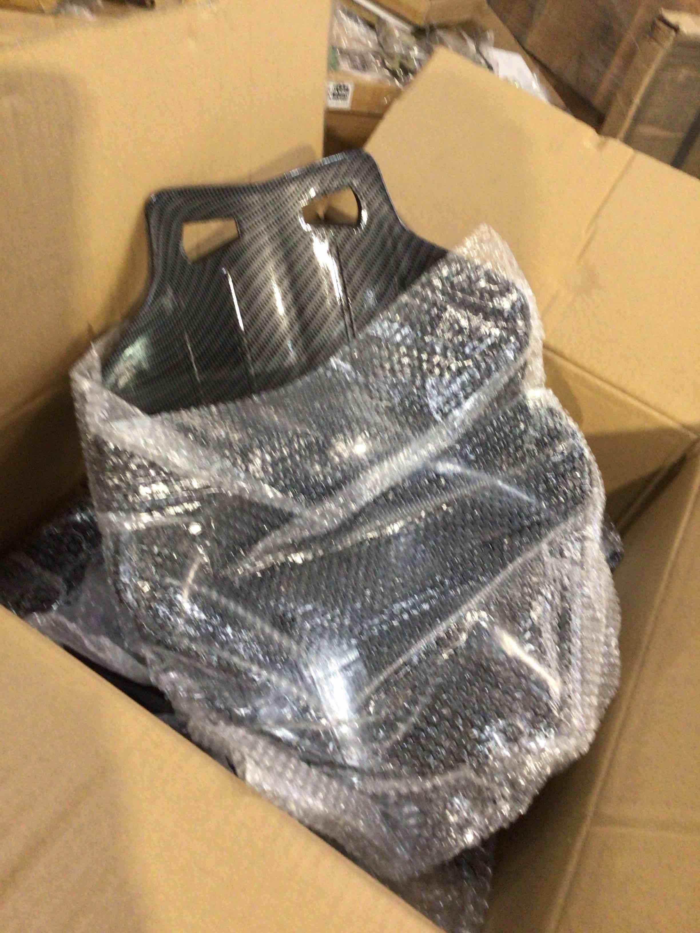 https://s3.amazonaws.com/lotting-images-prod/bidfta/BRN3366779_1758053216677.jpeg