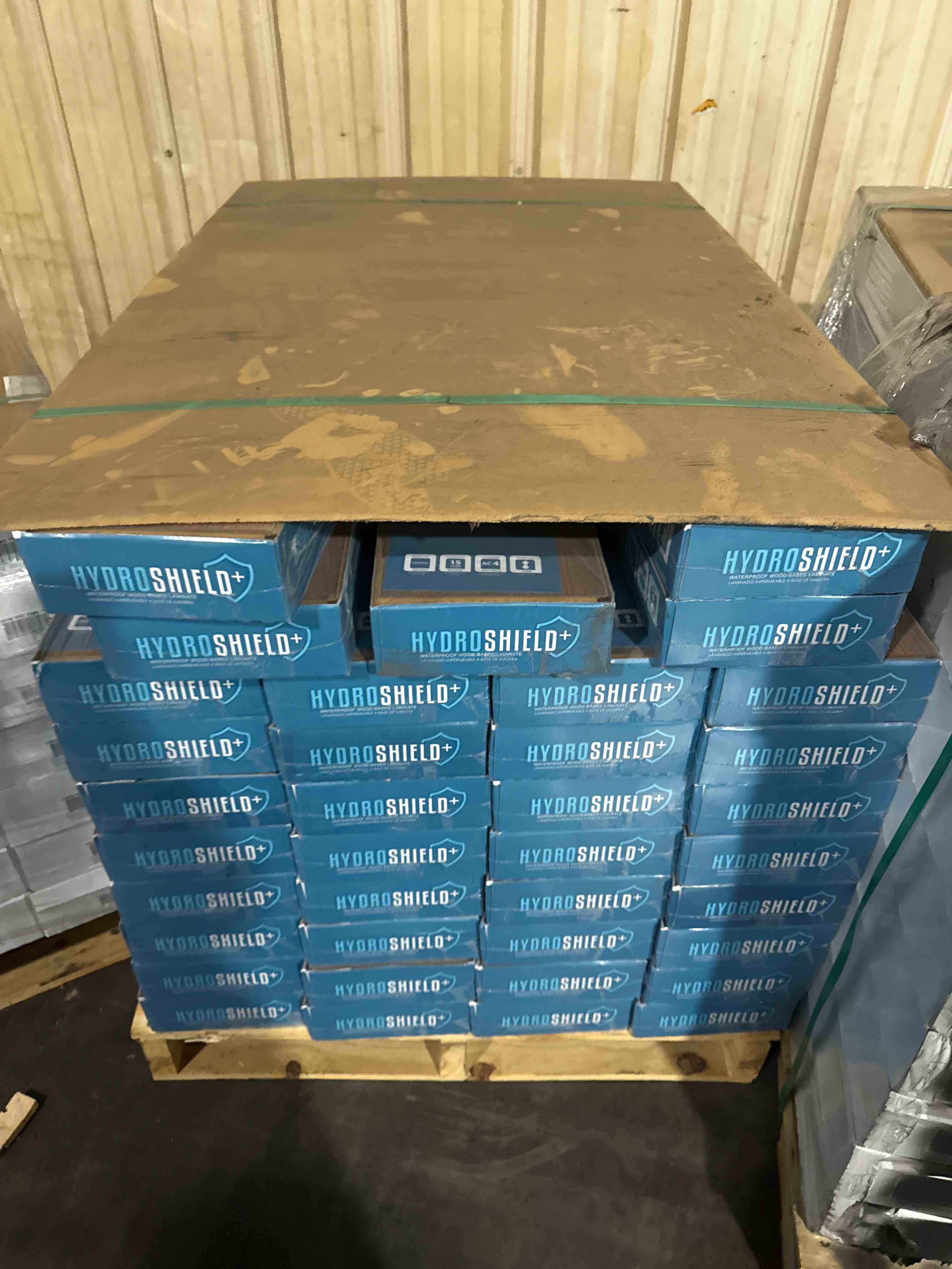 https://s3.amazonaws.com/lotting-images-prod/bidfta/BRN3372998_1757340567654.jpeg