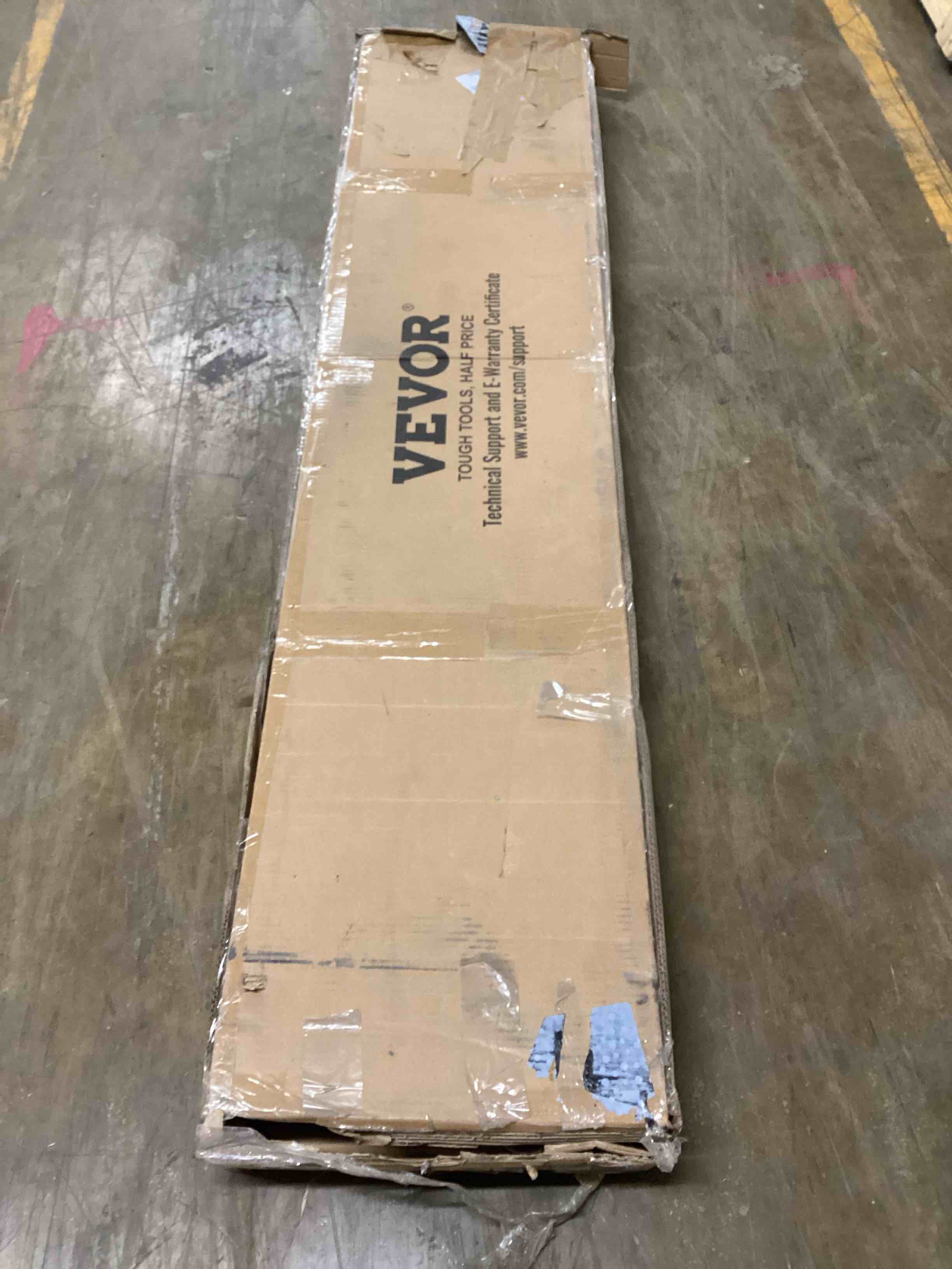 Condition photo showing Good Condition for VEVOR Handrails for Outdoor Steps, 3-4 Step Stair Hand Rail Kit, Transitional Iron Railings with Installation Kit, Stair Rails for Seniors, Concrete Steps & Porch & Deck, Black Retro Arch