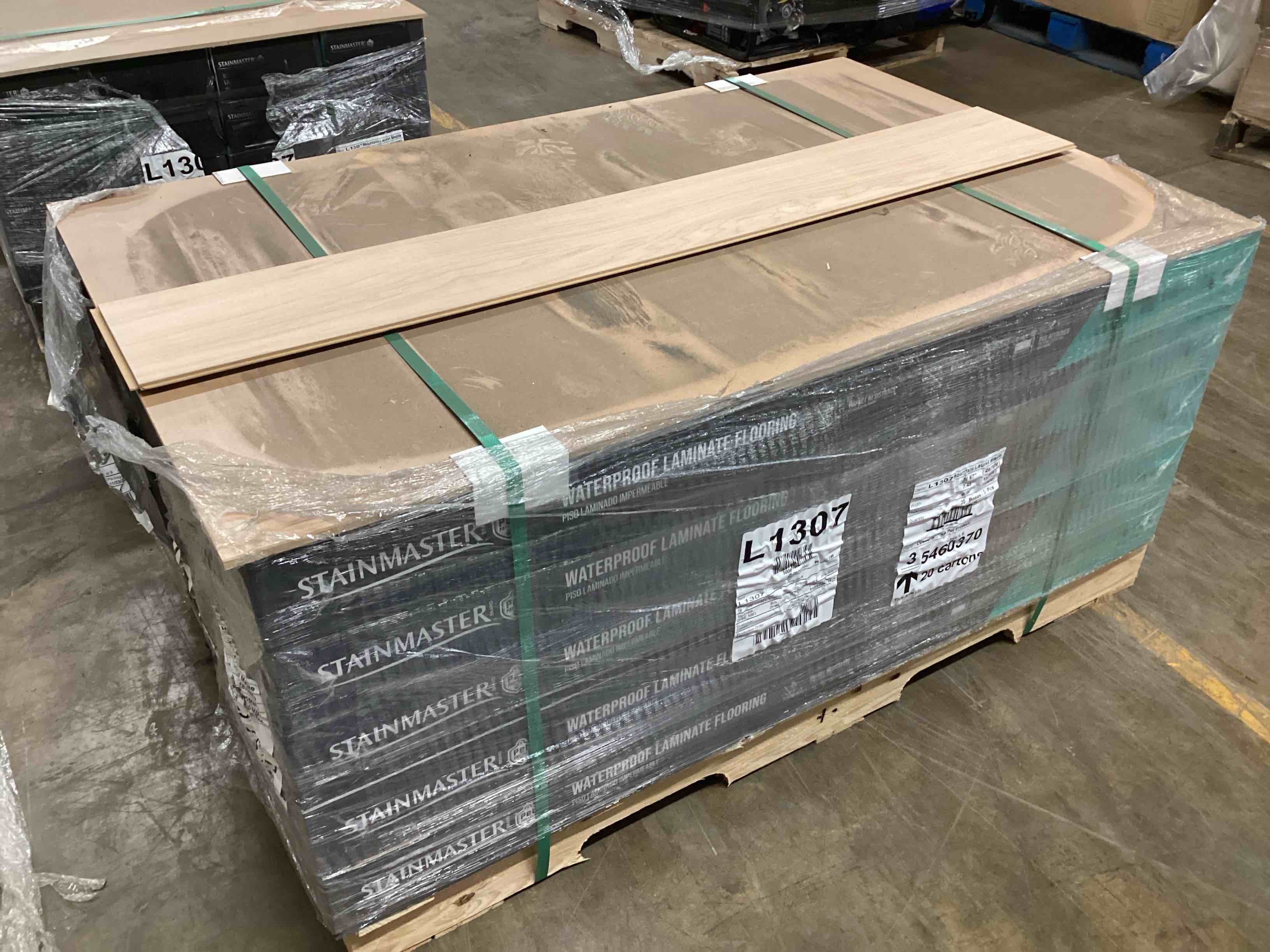 473.77 sq.ft. of 10mm stainmaster laminate flooring, your bid per sq.ft