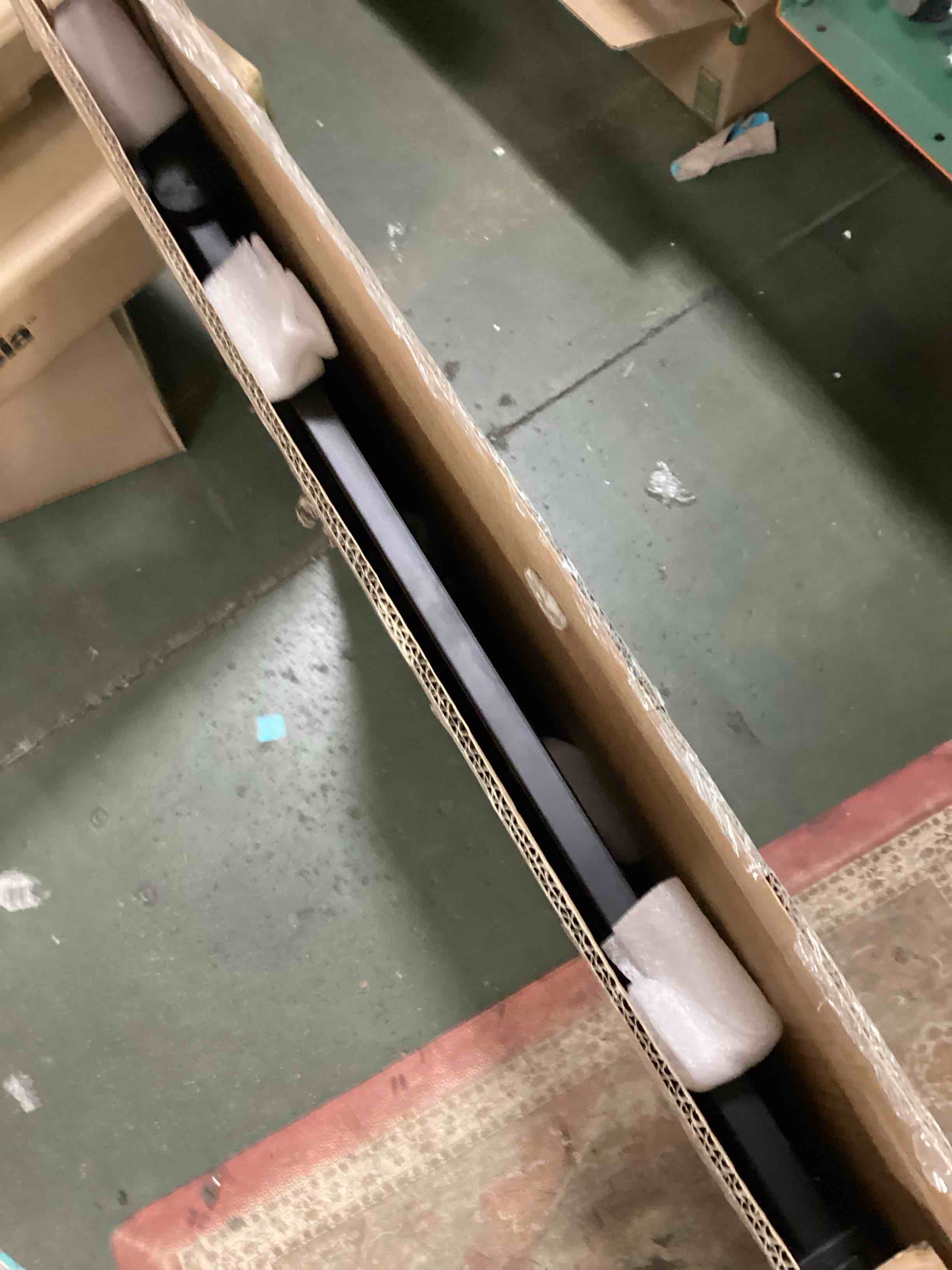 Condition photo showing New/Like New for Babelio 29.7-46.5" No Bottom Bar Baby/Dog Gate for Stairs, House and Doorways, Auto Close Safety Pet Gates with Large Walk Thru Door, Hardware Mount, Black Boundless - Black 29.7-46.5"W x 28"H