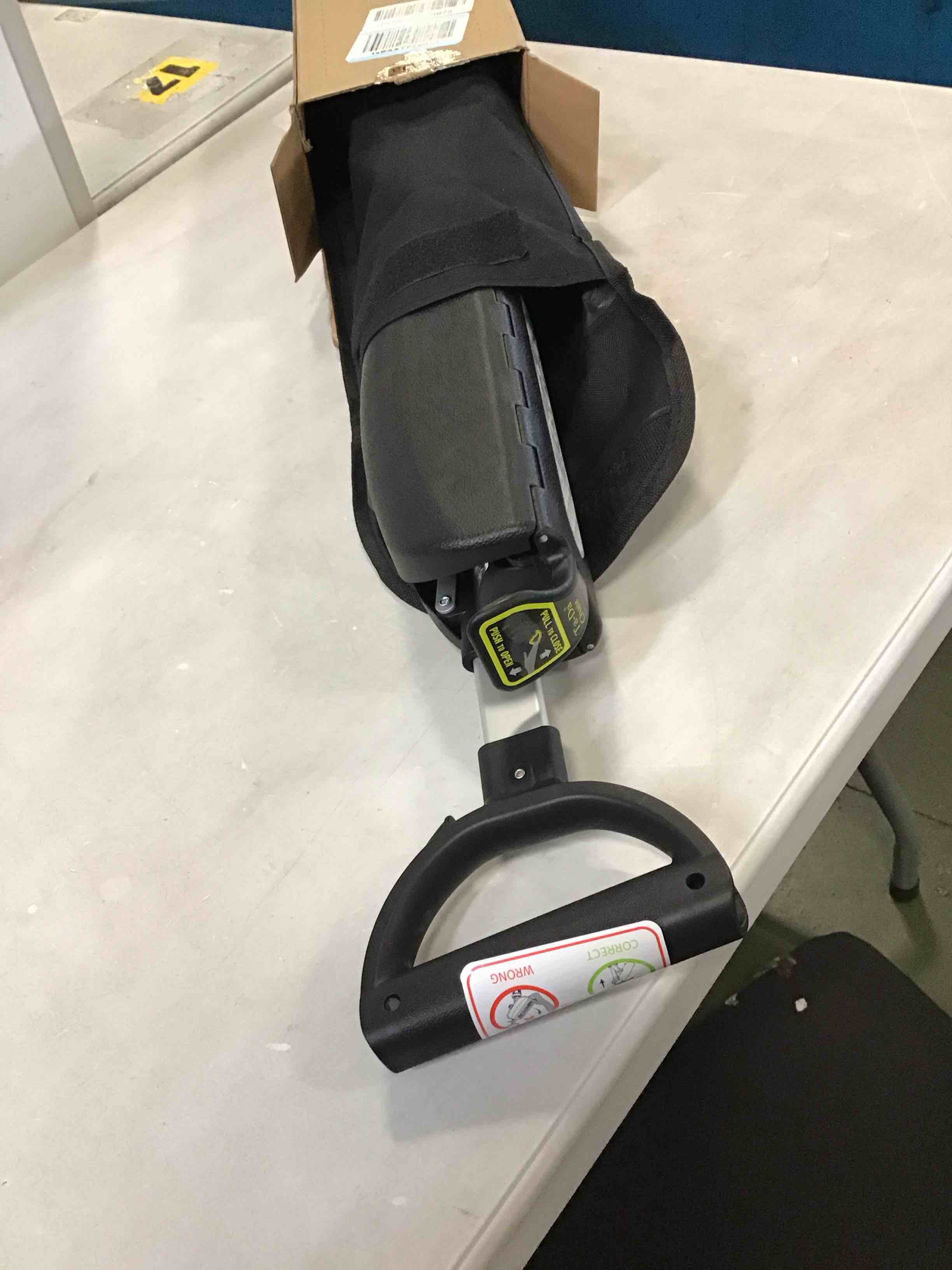 https://s3.amazonaws.com/lotting-images-prod/bidfta/BRN3424328_1750943046992.jpeg