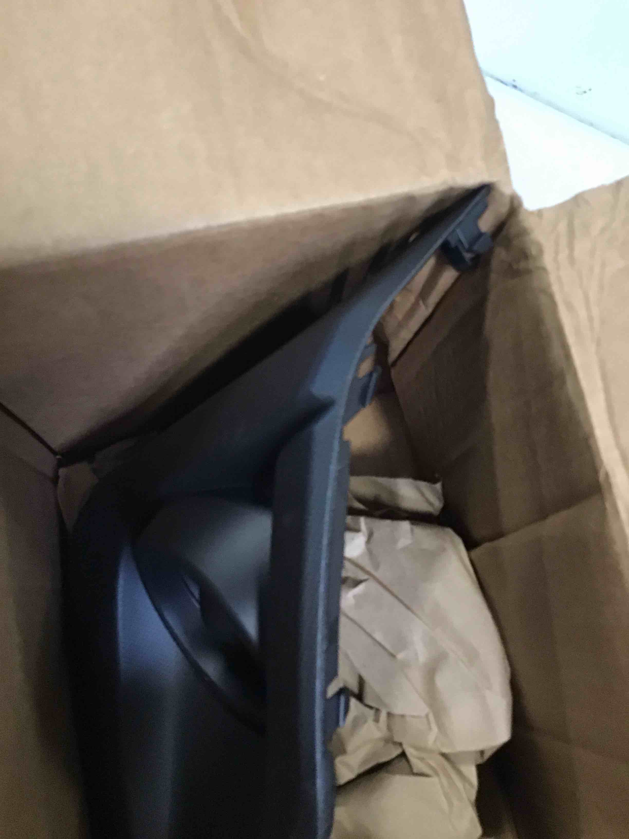 https://s3.amazonaws.com/lotting-images-prod/bidfta/BRN3424517_1751036204401.jpeg