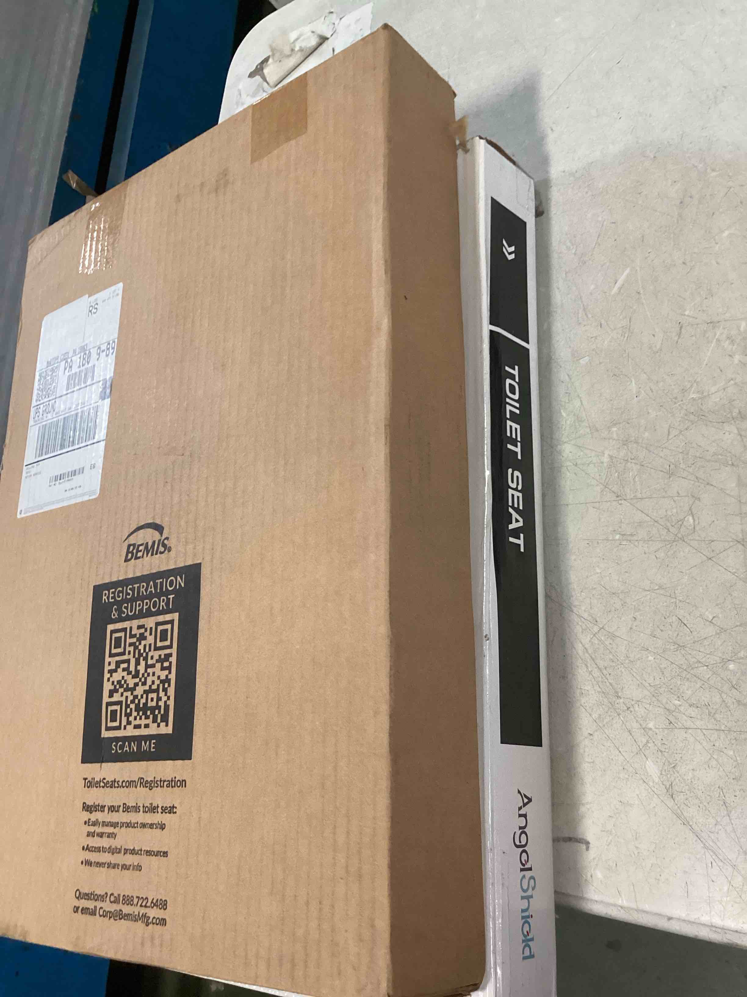 https://s3.amazonaws.com/lotting-images-prod/bidfta/BRN3426562_1754156351489.jpeg