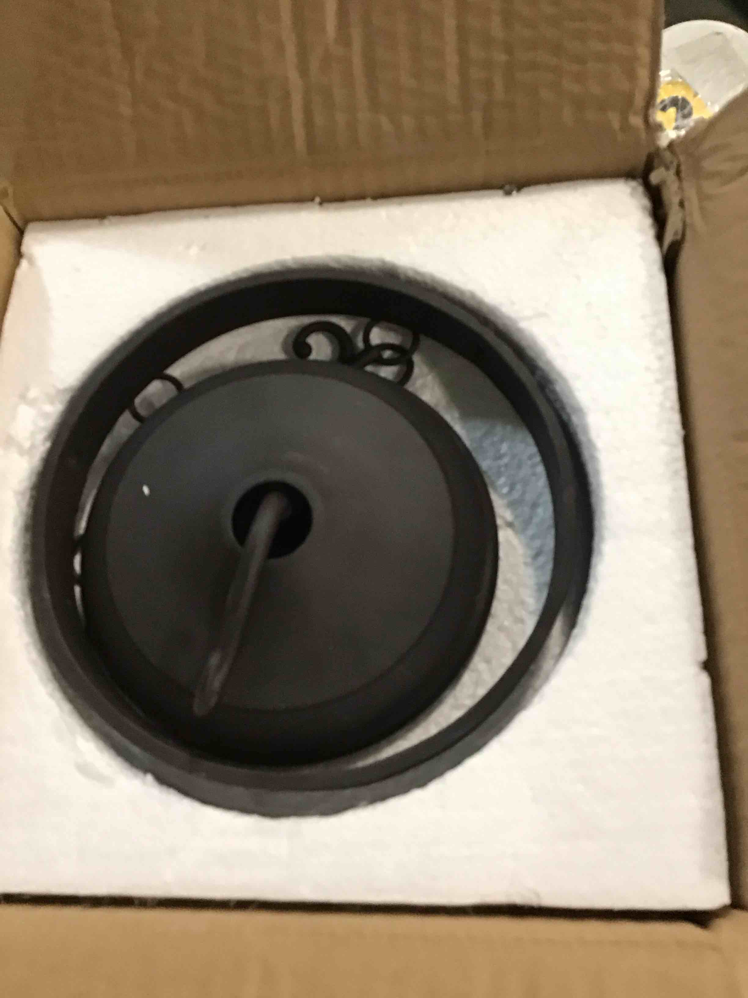 https://s3.amazonaws.com/lotting-images-prod/bidfta/BRN3427520_1749216961710.jpeg